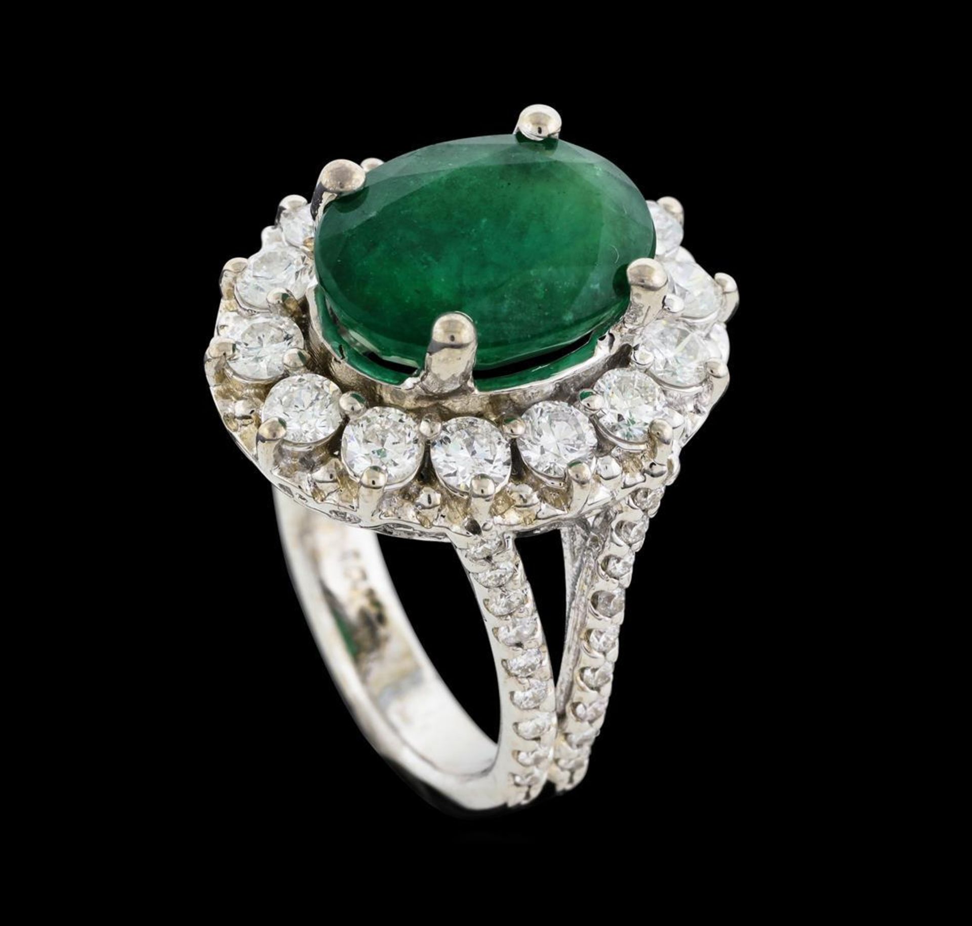 4.70 ctw Emerald and Diamond Ring - 14KT White Gold - Image 4 of 5