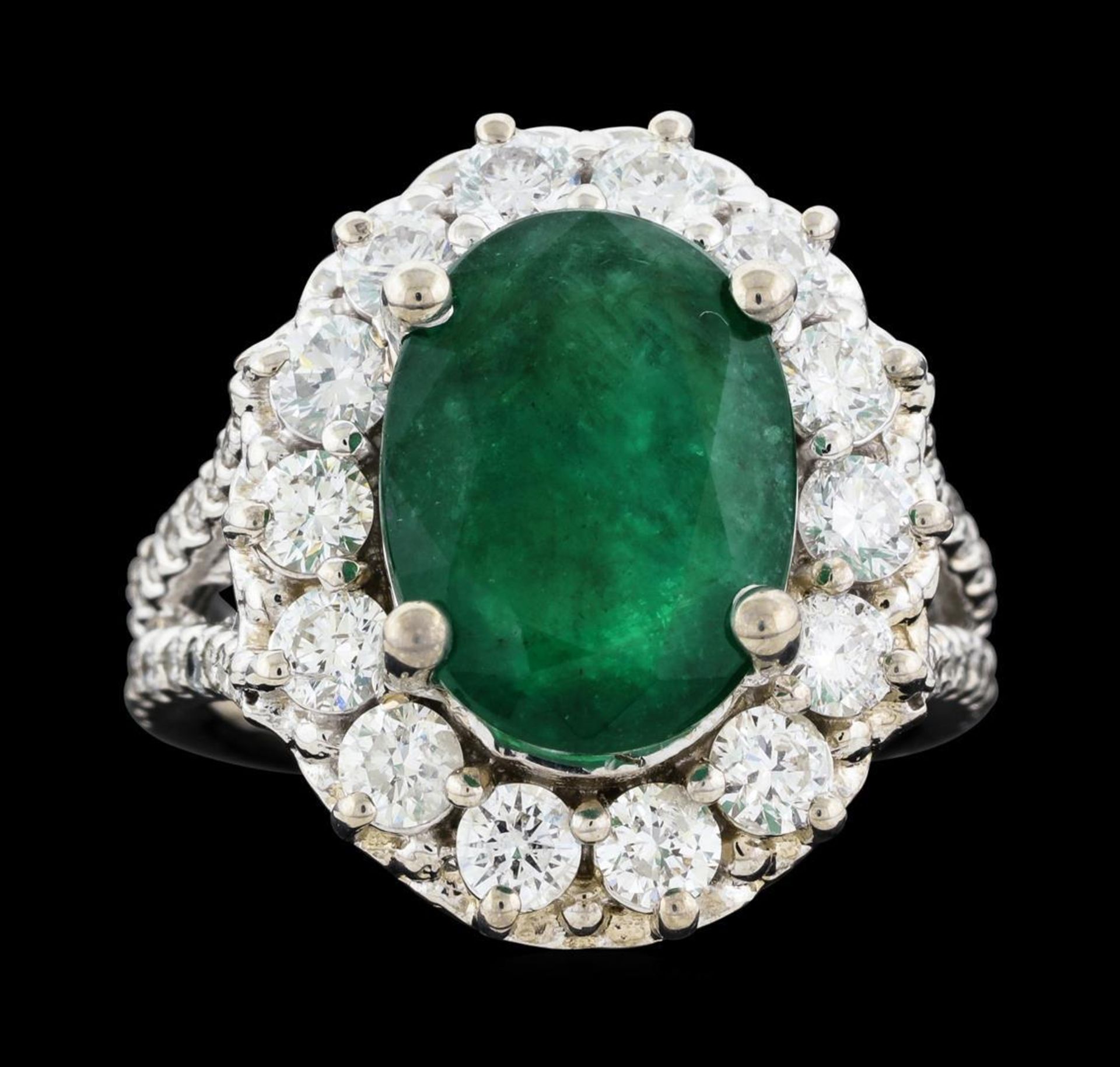 4.70 ctw Emerald and Diamond Ring - 14KT White Gold - Image 2 of 5