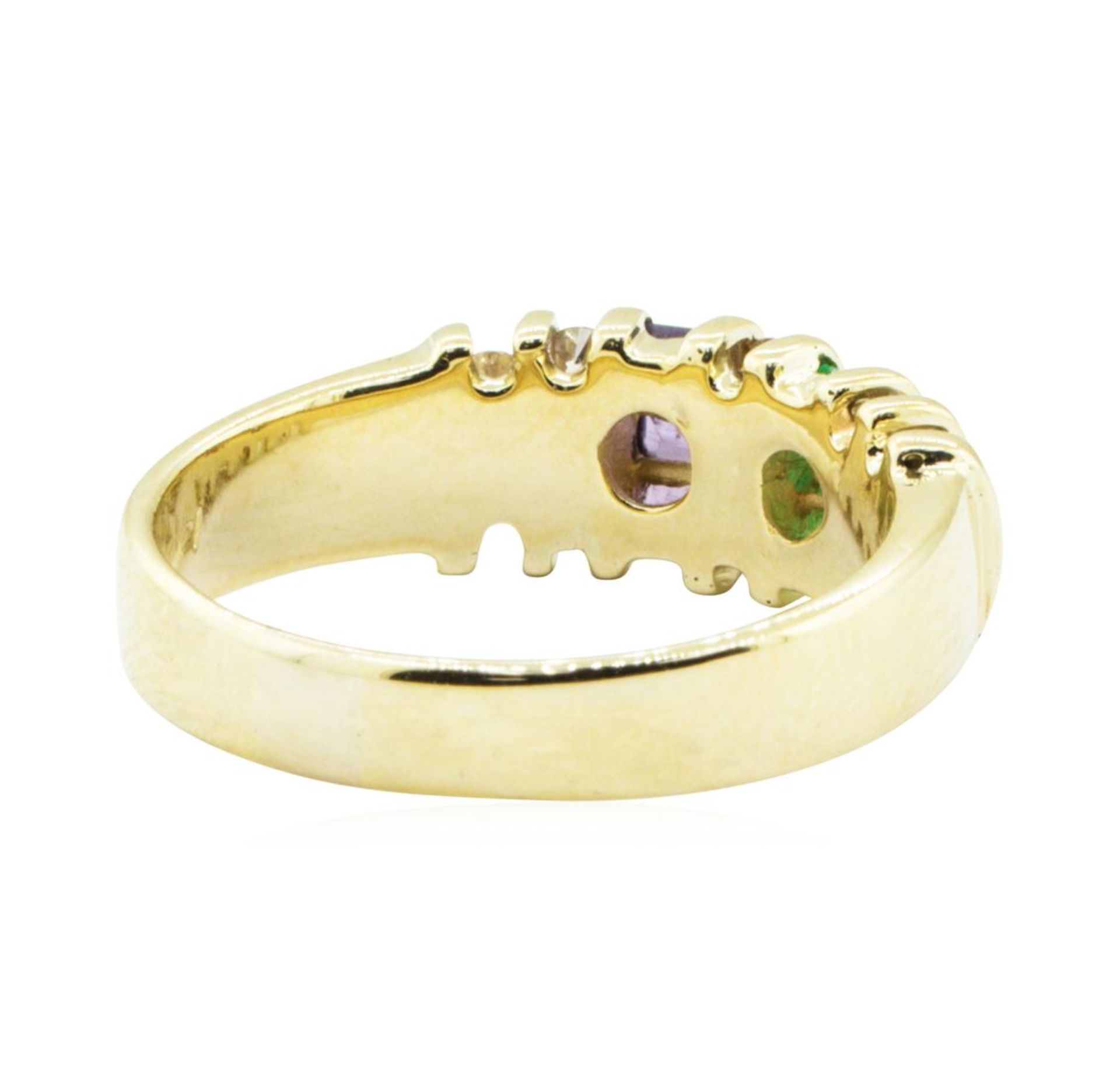 0.90 ctw Diamond, Amethyst, and Emerald Ring - 14KT Yellow Gold - Image 3 of 4