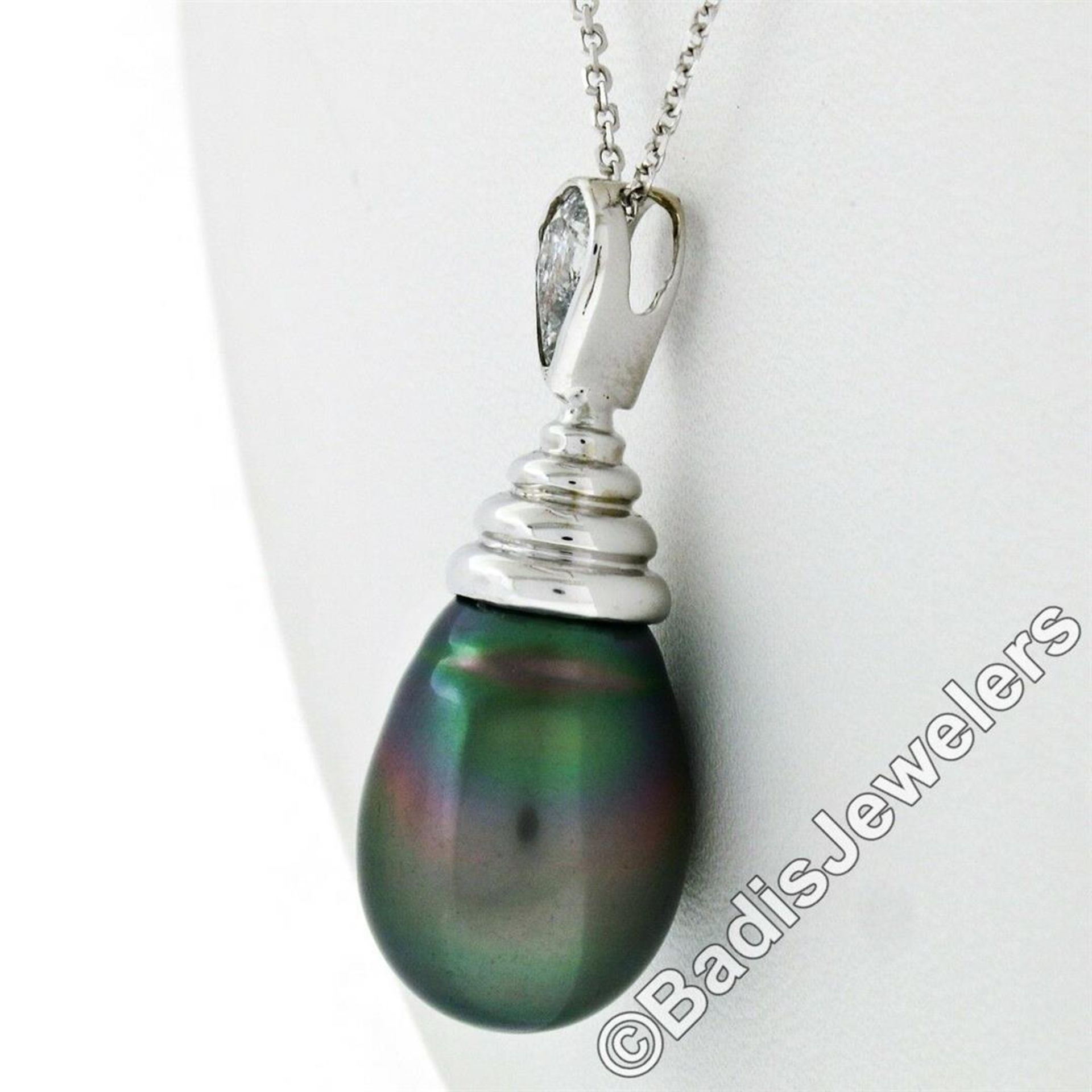18kt White Gold Tahitian Black Pearl and 0.60 ct Diamond Pendant Necklace - Image 4 of 7