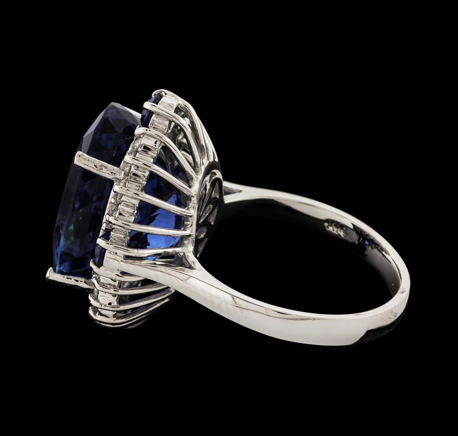 17.13 ctw Tanzanite, Sapphire and Diamond Ring - 14KT White Gold - Image 3 of 5