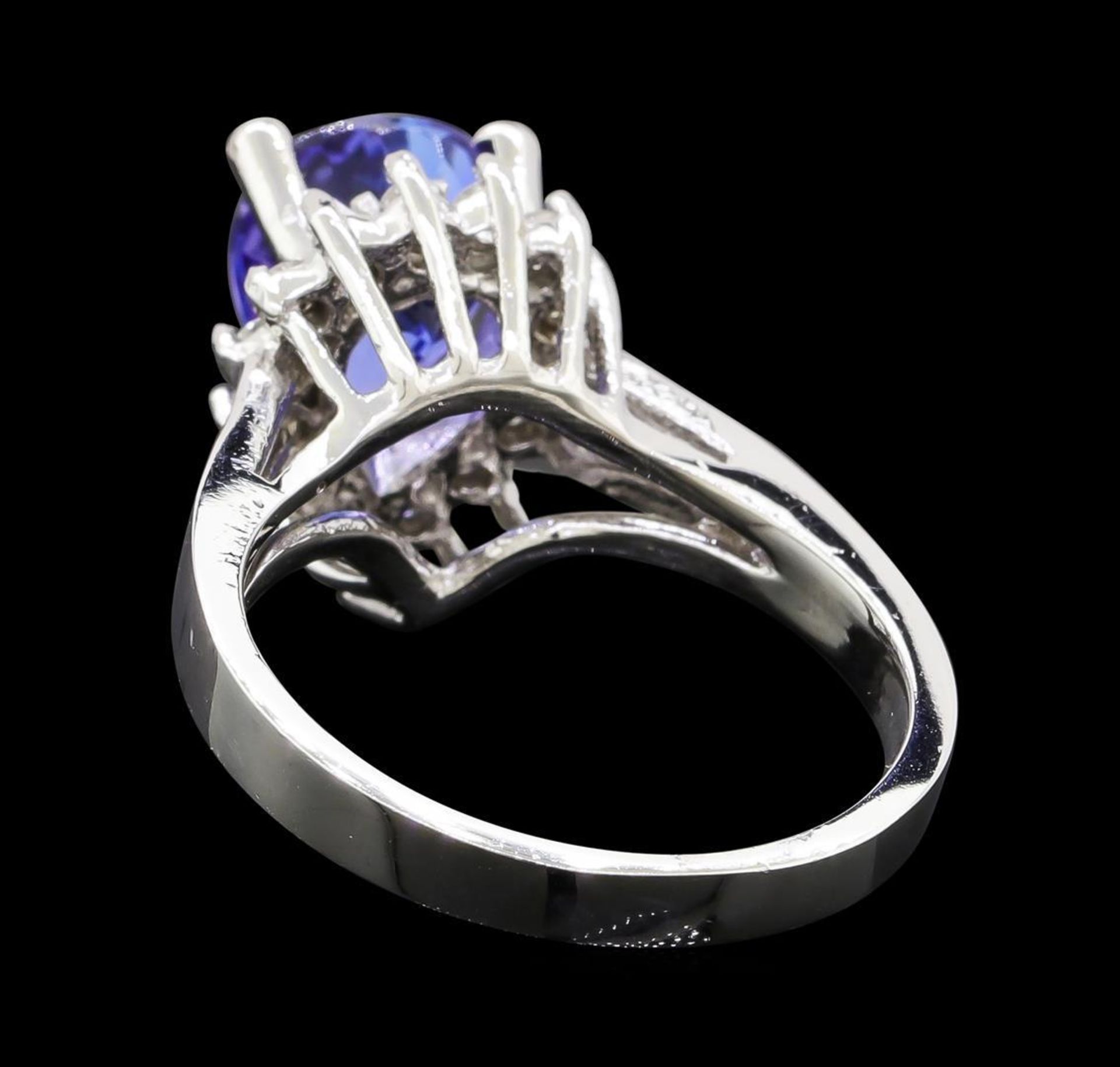 3.07 ctw Tanzanite and Diamond Ring - 14KT White Gold - Image 3 of 5