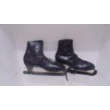 Black Leather ice skates with spare blades
