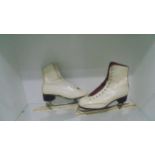 White leather ice skates Made in czechoslovakia Size 6 and half