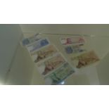 8 x Greek currency notes