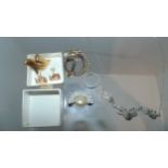 Collection of jewellery earrings, broach and silver rings