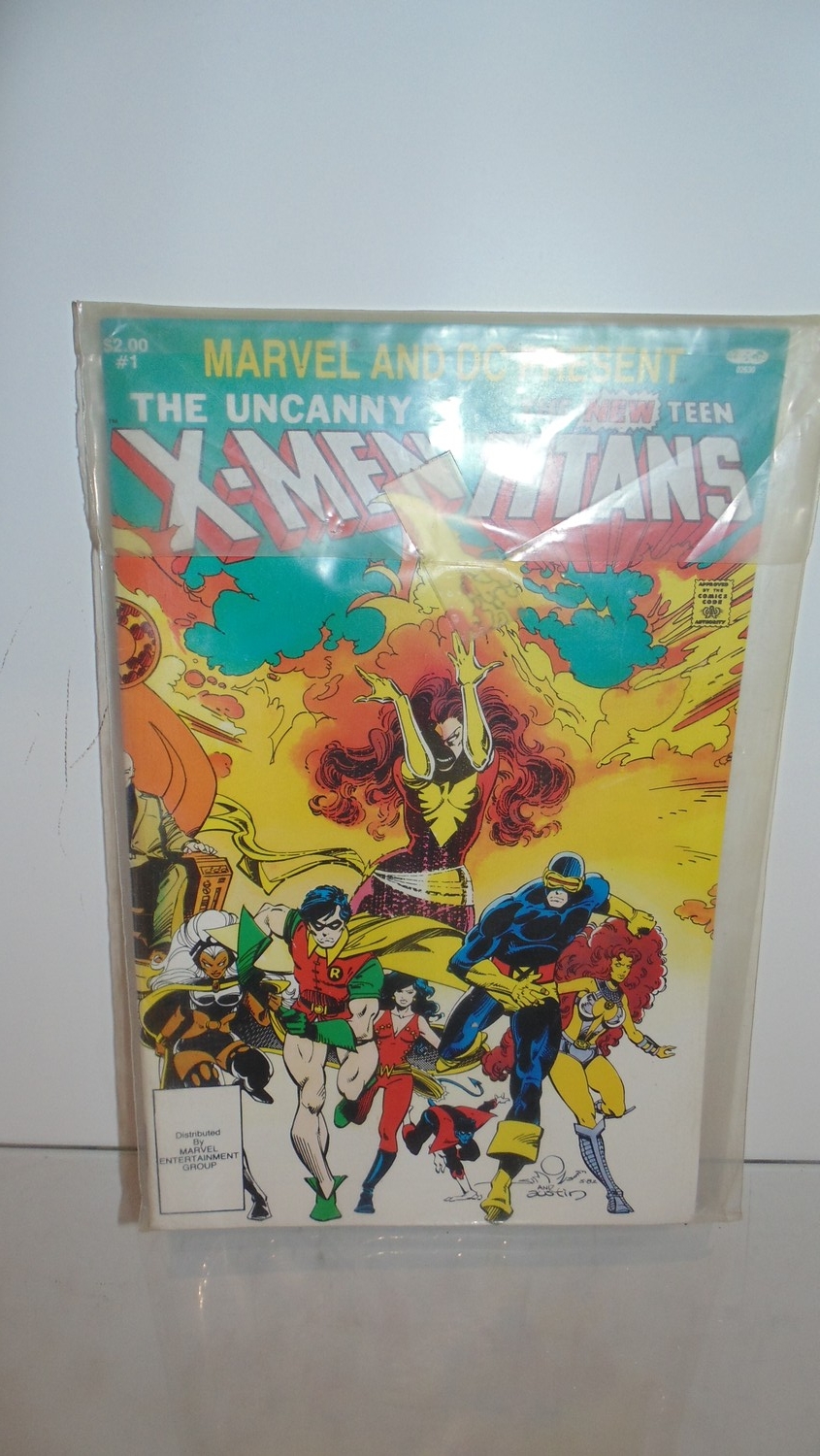 X-Men and the Titans, First edition comic.