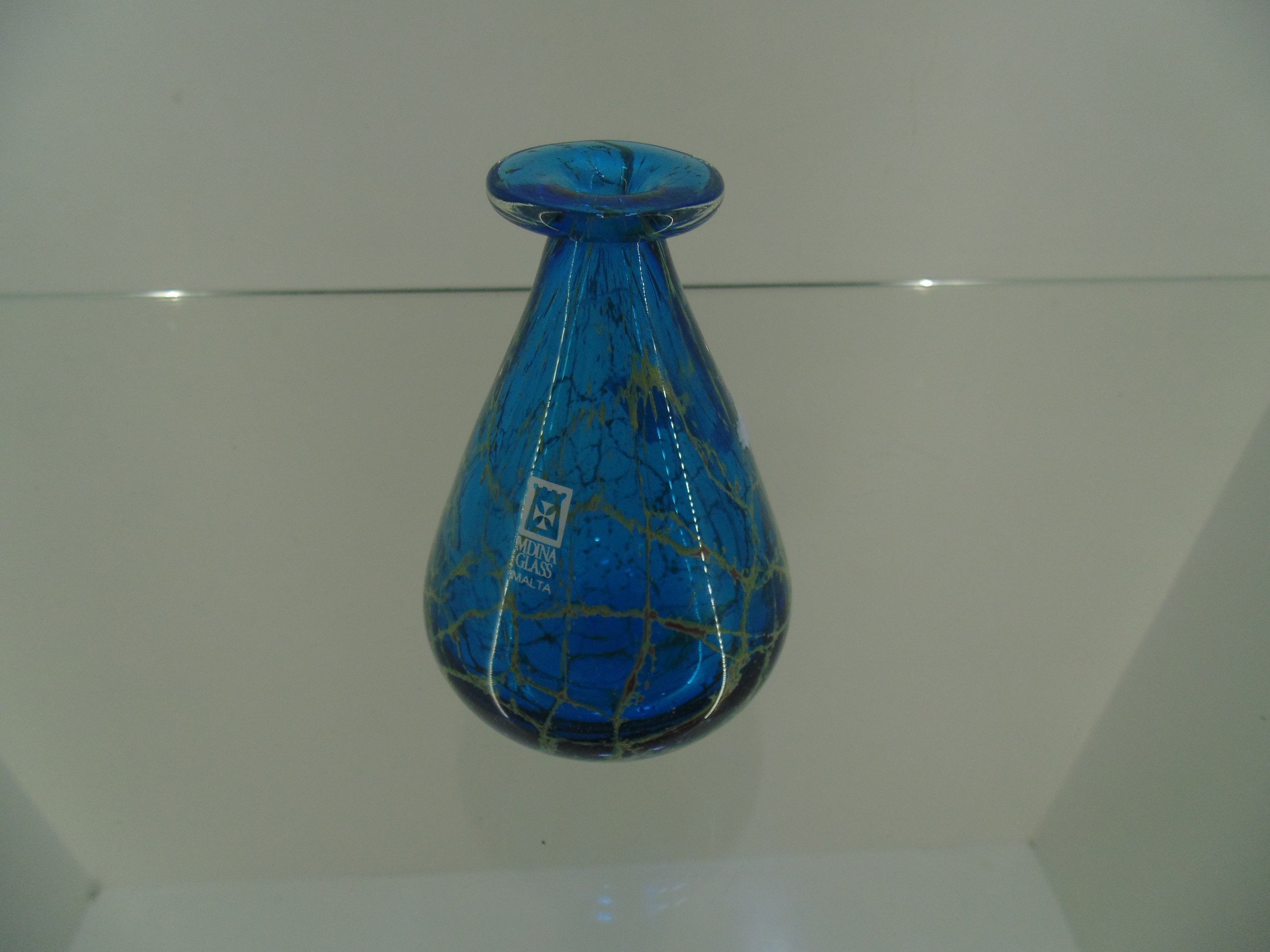 Medina blue glass vase - Image 3 of 3