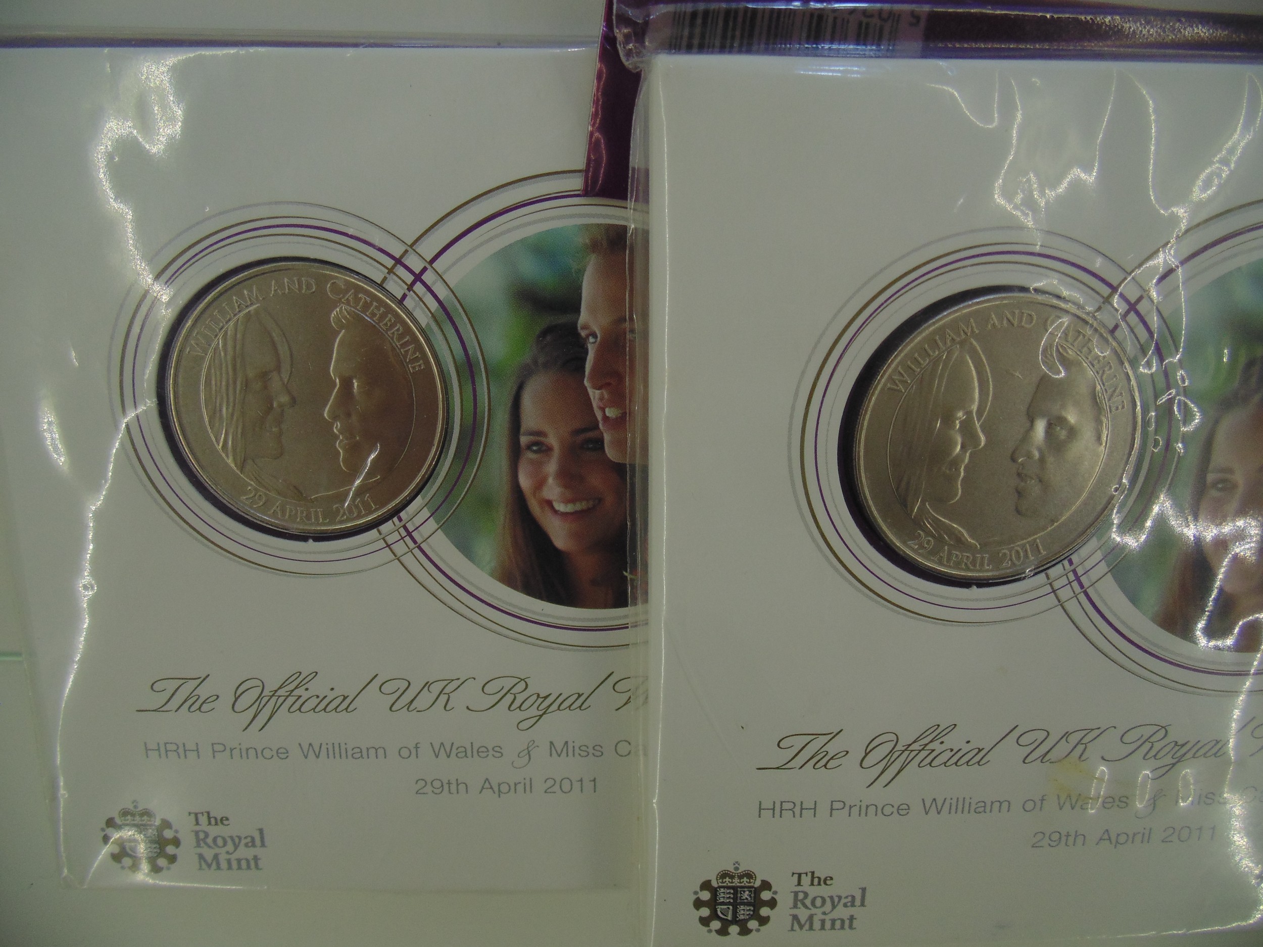 2 William and Catherine 5 pound coins - Image 2 of 3