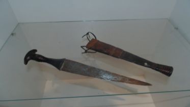 African Tribal Dagger in leather scabbard. 1880 Suddan/ catawiki