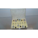 Set of 6 silver coffee , spoons in original box London 1905 77 grams .