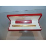 CARTIER les must ballpoint pen in original box with ink refills