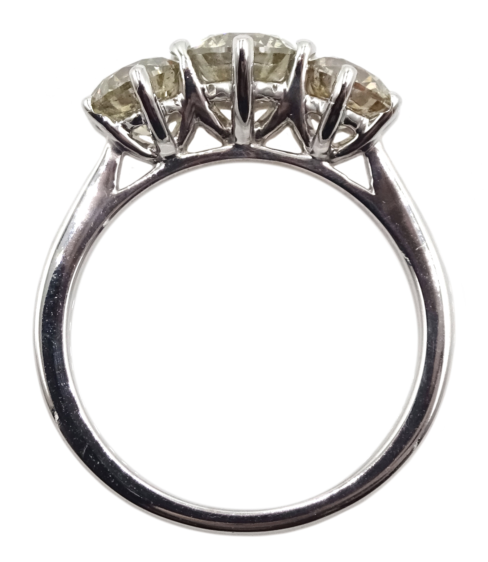 18ct white gold three stone round brilliant cut diamond ring - Image 6 of 7