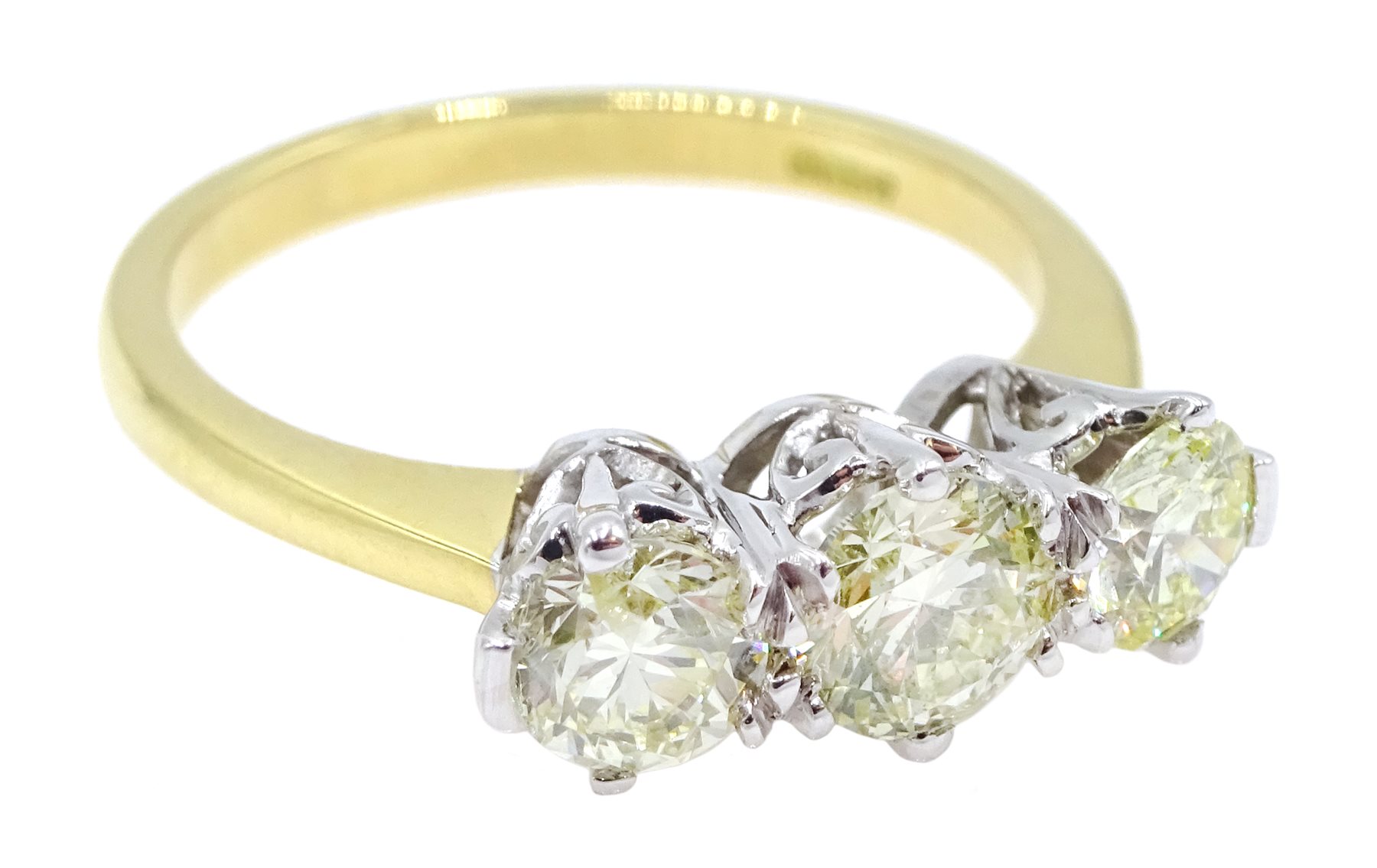 18ct white and yellow gold three stone diamond ring - Image 3 of 7