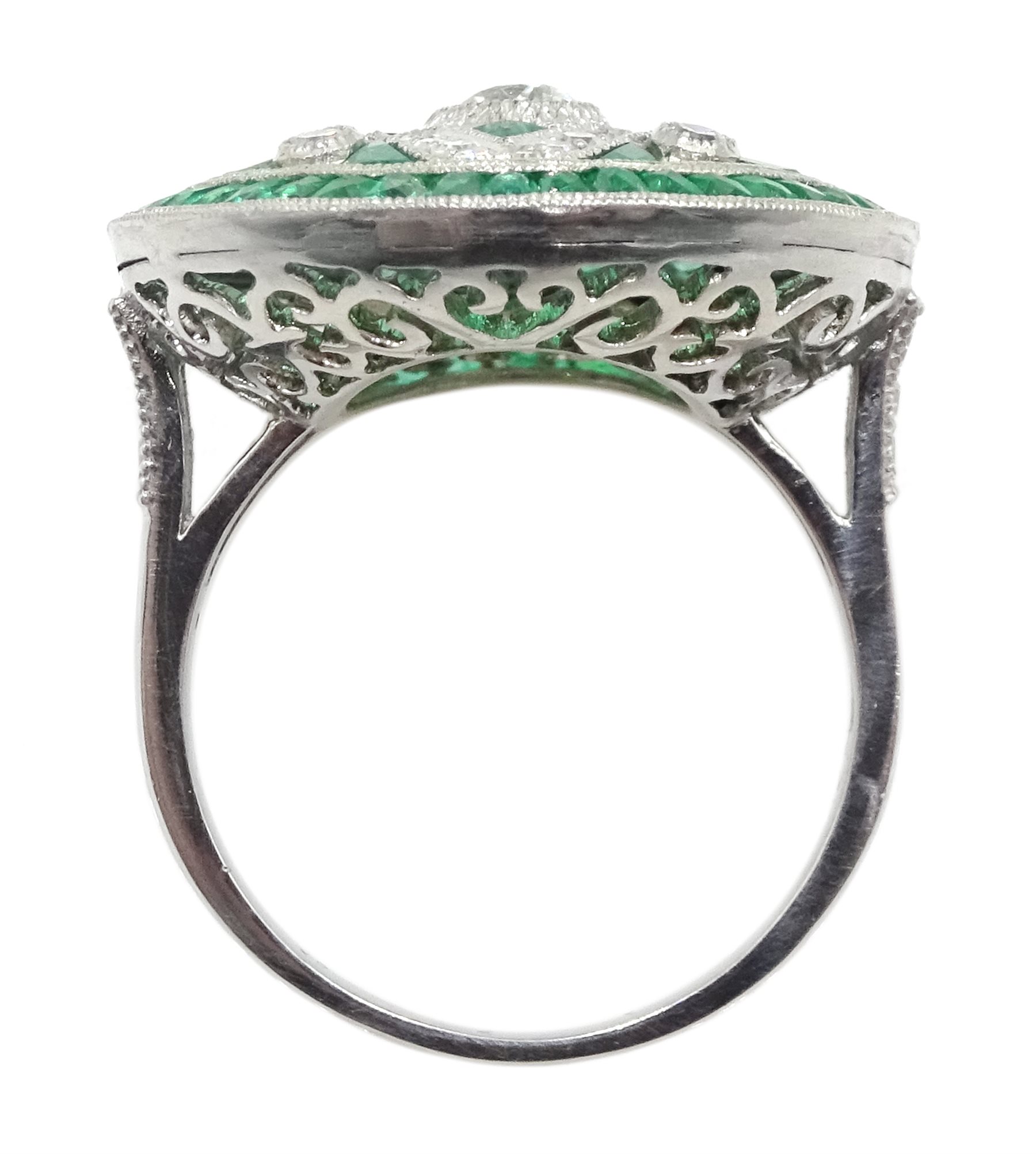 Platinum circular diamond and emerald, fancy design dress ring - Image 6 of 6
