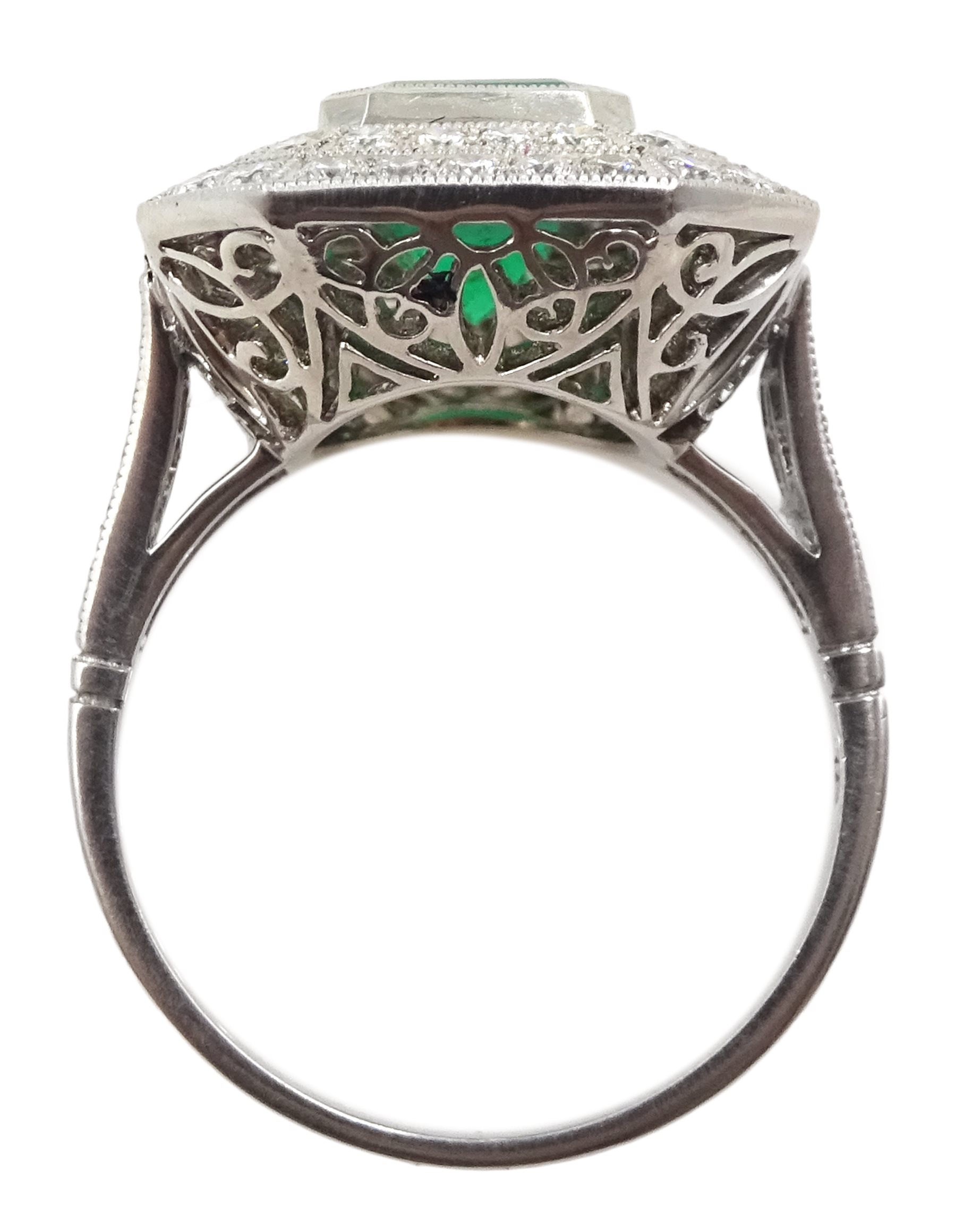 Platinum emerald and double row diamond ring - Image 5 of 5