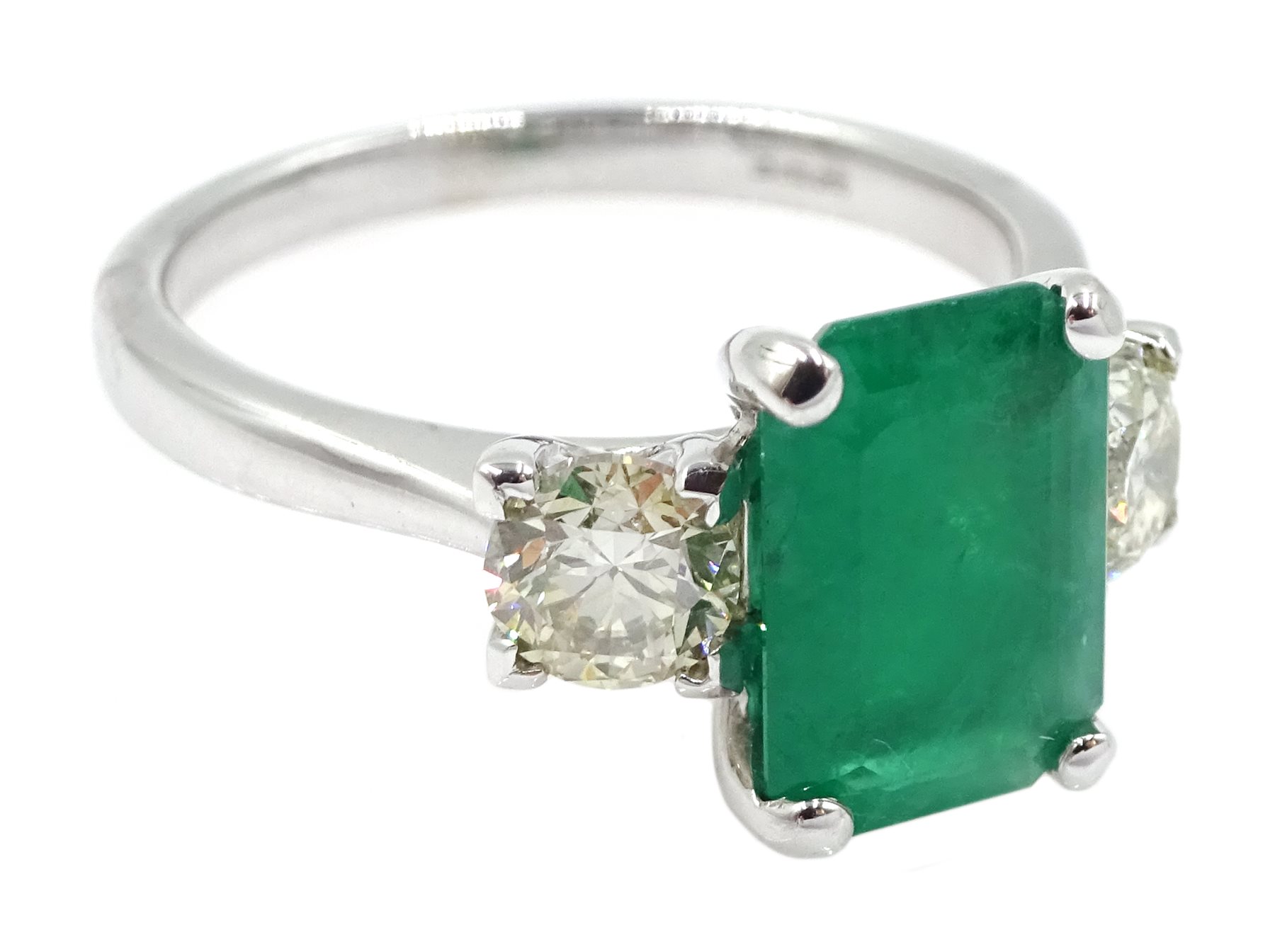18ct white gold emerald and diamond three stone ring - Image 3 of 7