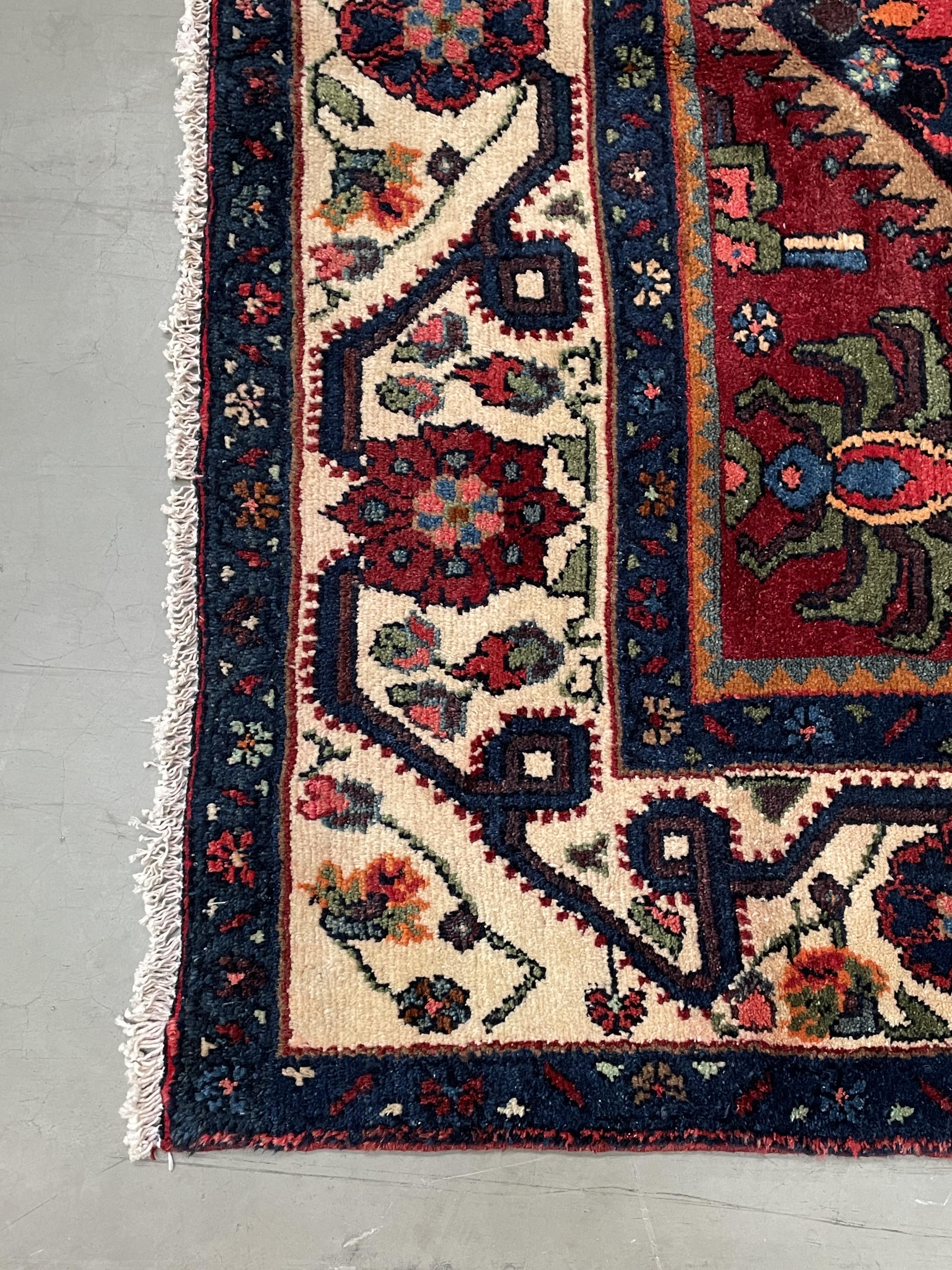 Persian Hamadan rug - Image 4 of 6