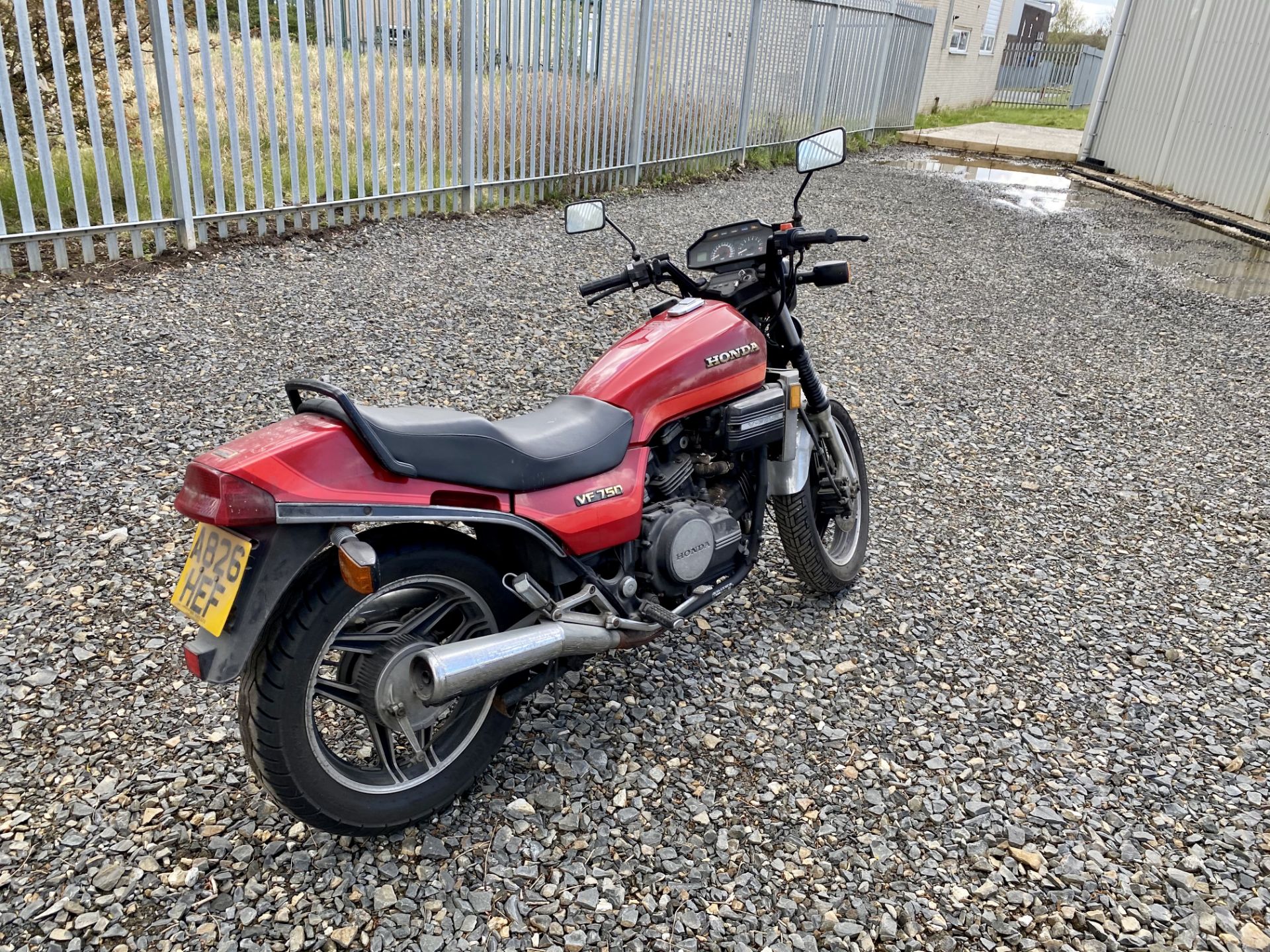 Honda VF750 - Image 5 of 23