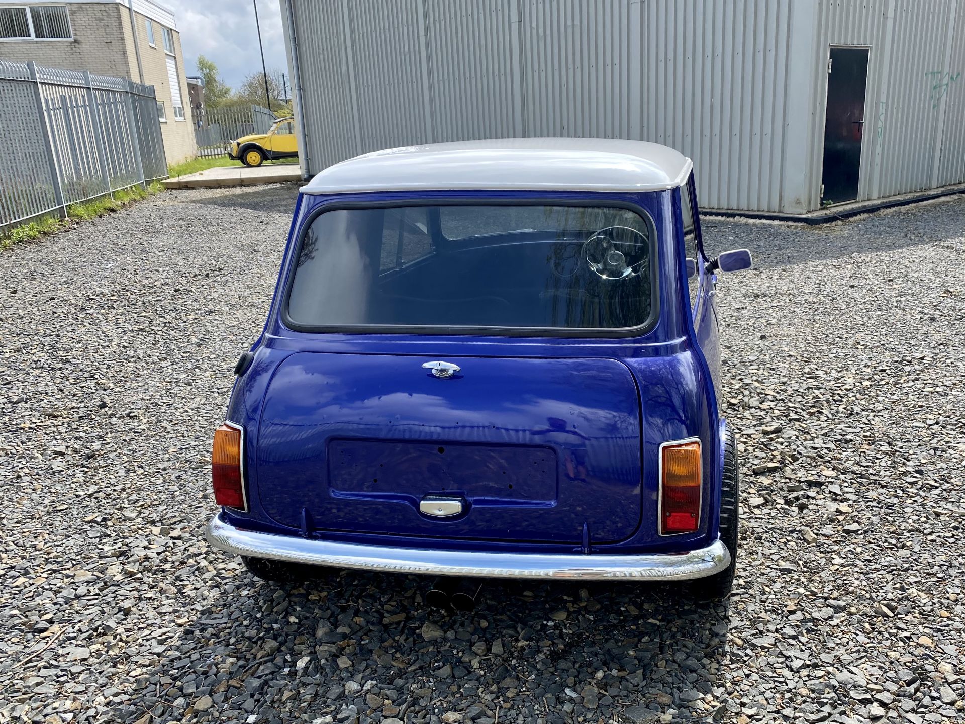 Mini MK2  - Image 7 of 42