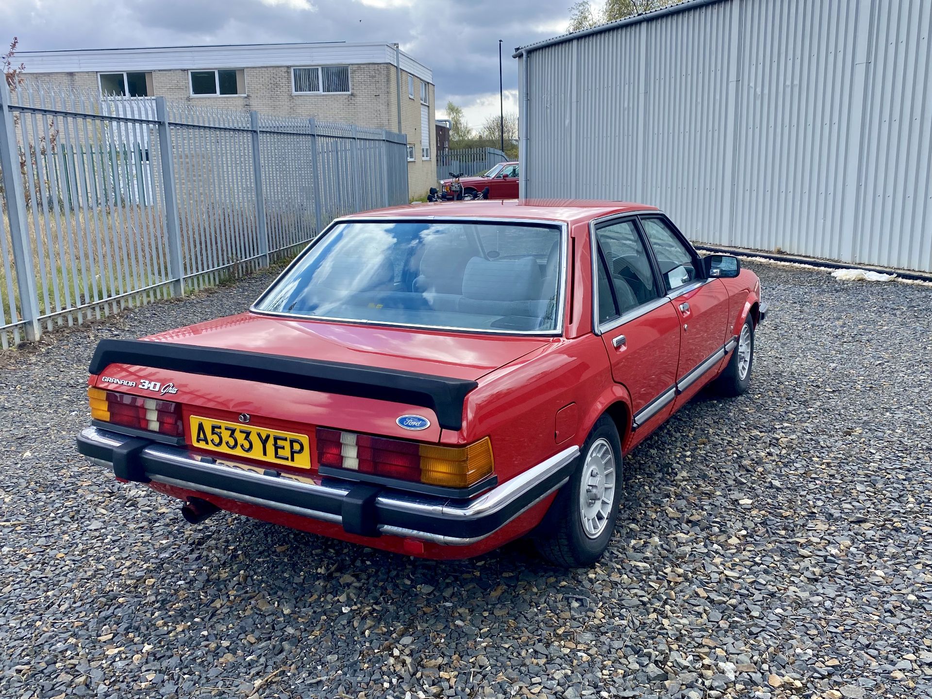 Ford Granada Ghia 3.0 - Image 22 of 51