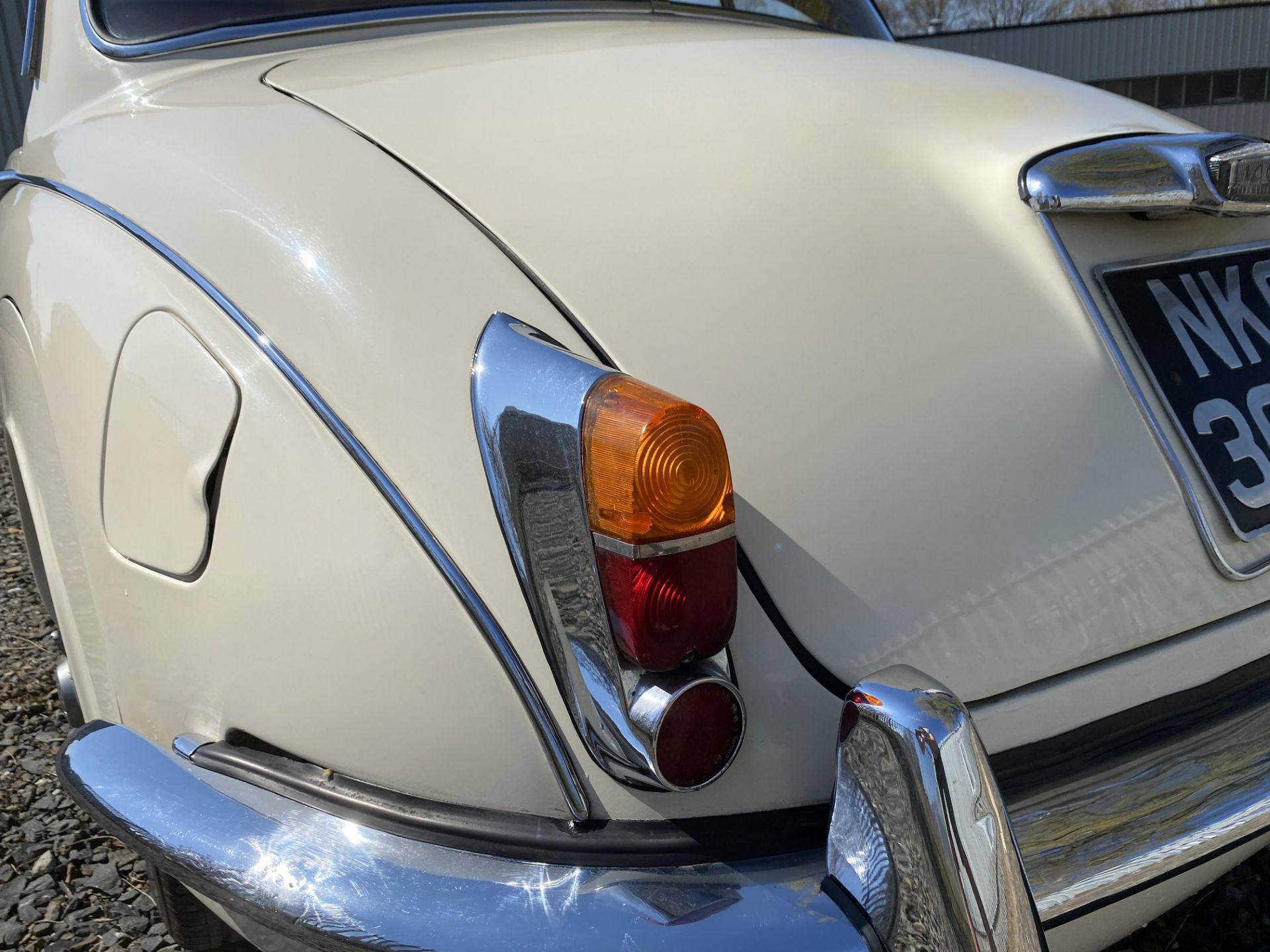 Jaguar MK2 2.4 Saloon - Image 39 of 61