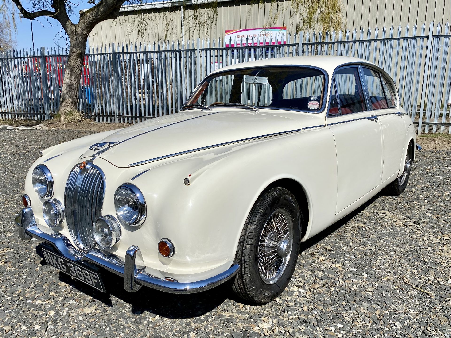 Jaguar MK2 2.4 Saloon - Image 25 of 61