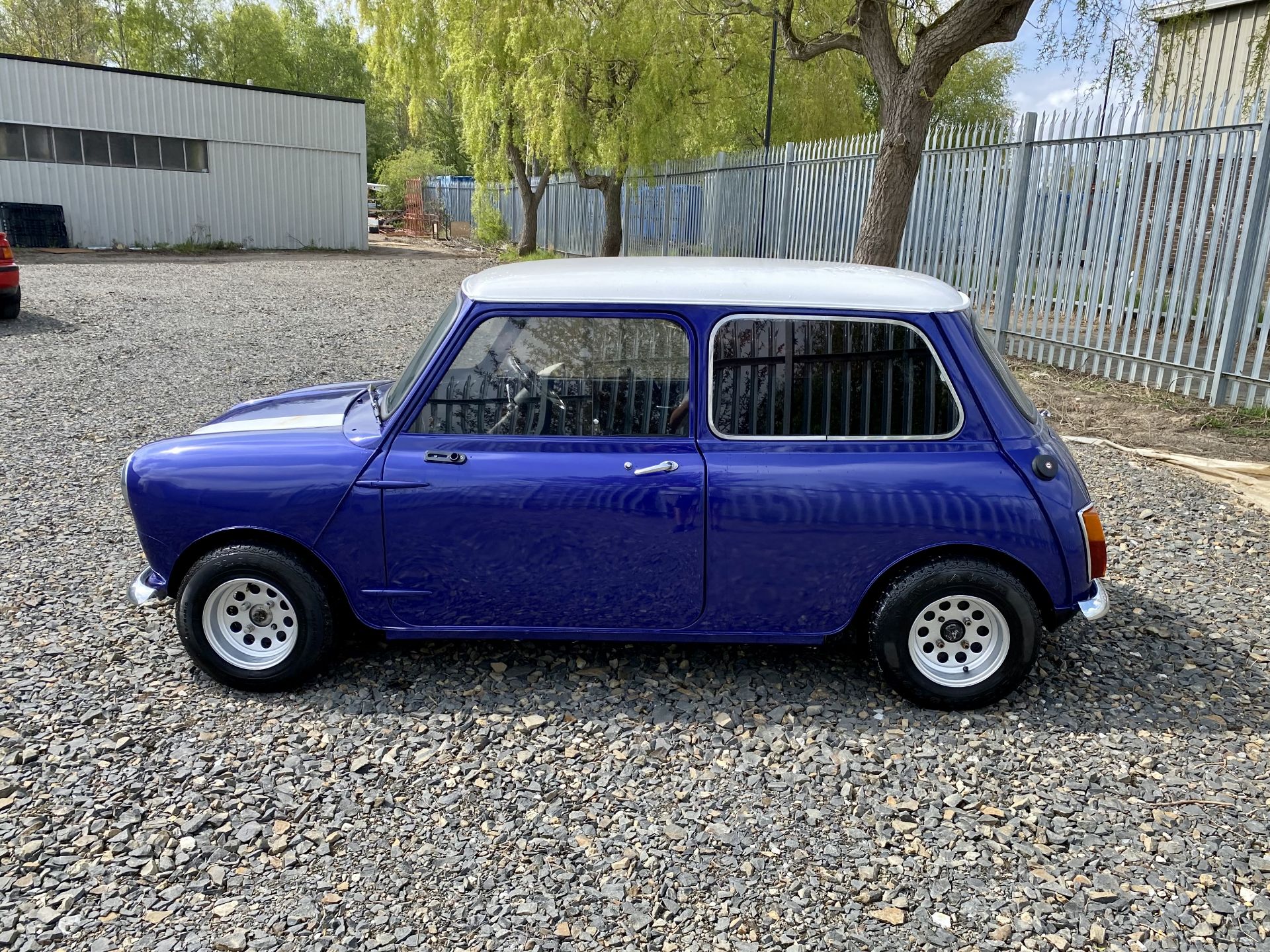 Mini MK2  - Image 12 of 42