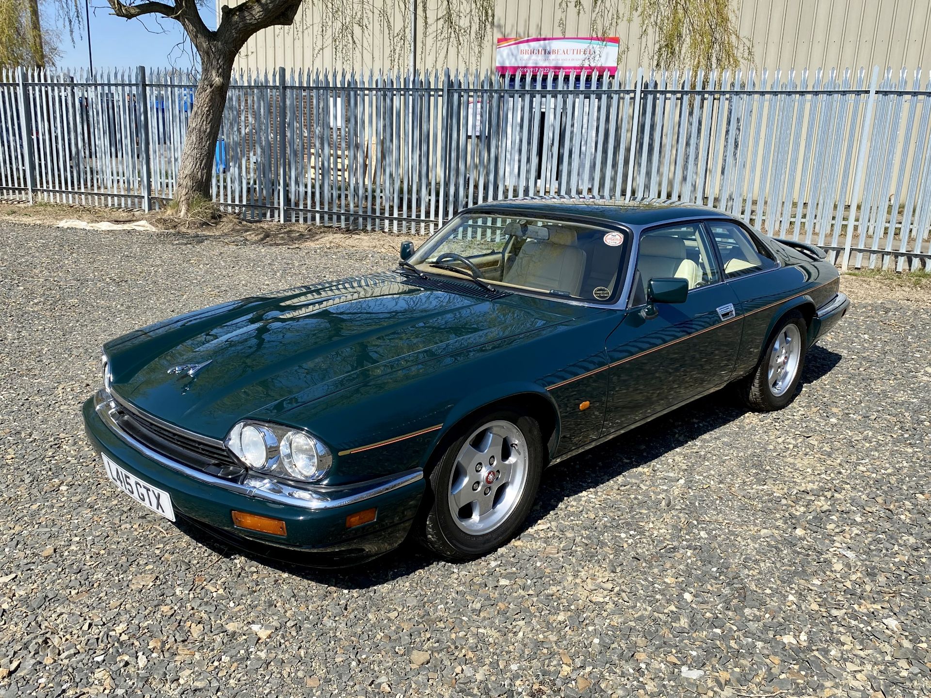 Jaguar XJS 4.0 Coupe - Image 15 of 64