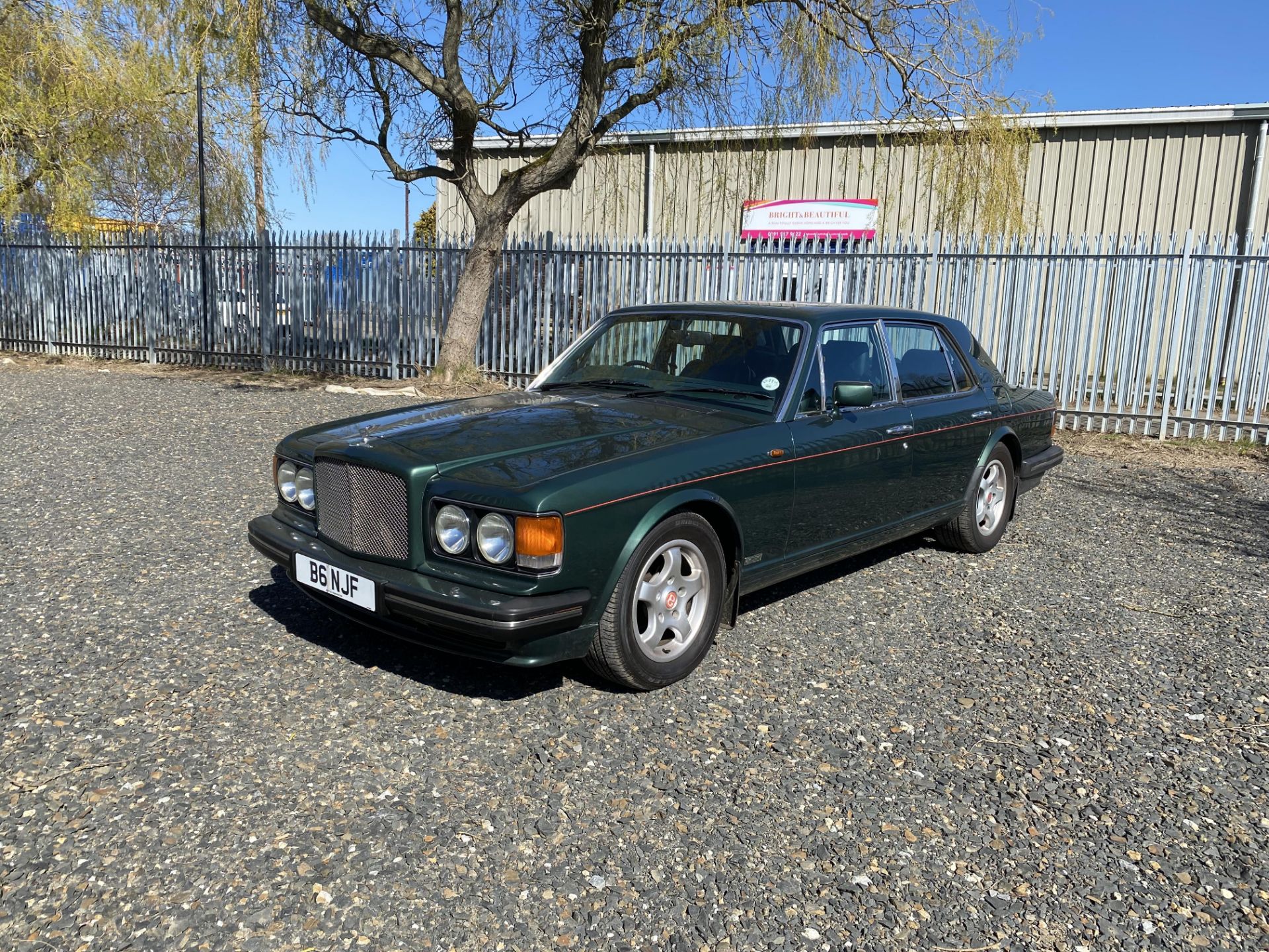 Bentley Turbo R - Image 3 of 57