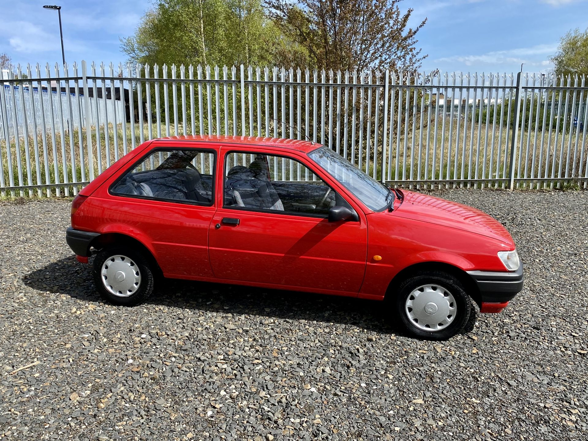 Ford Fiesta MK3 - Image 4 of 44