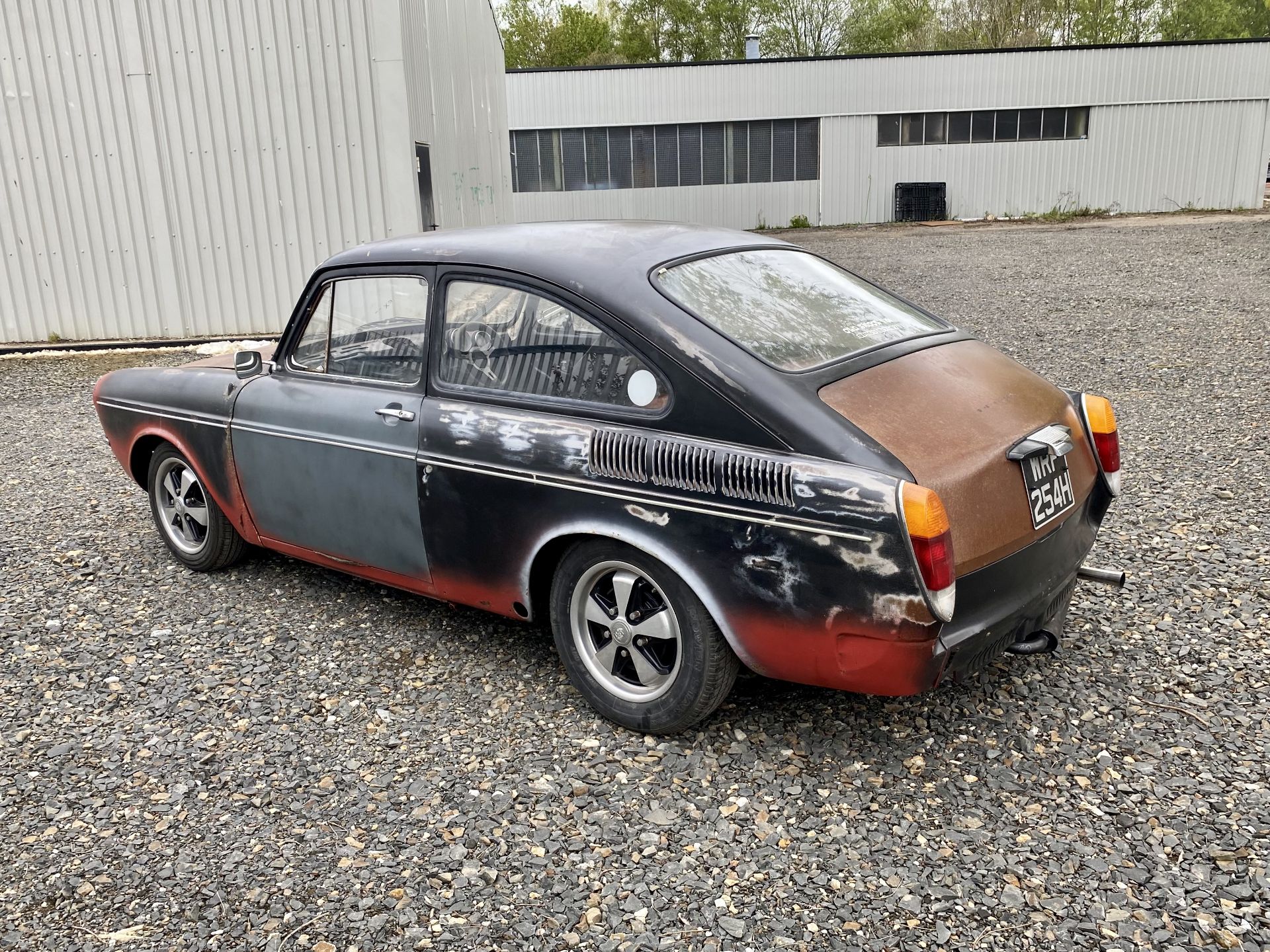 Volkswagen Type 3 1600 Fastback - Image 11 of 46