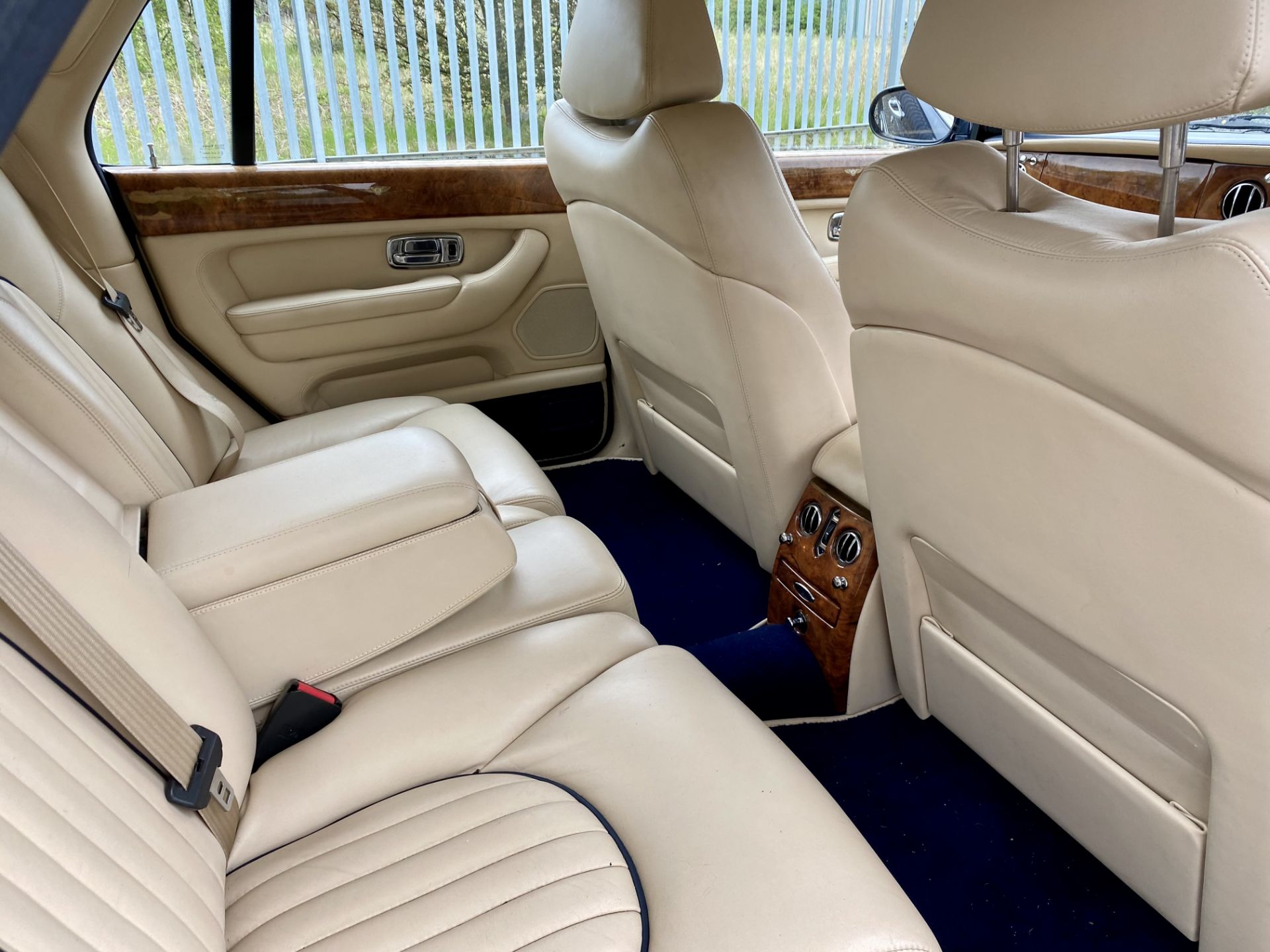 Bentley Arnage - Image 31 of 41