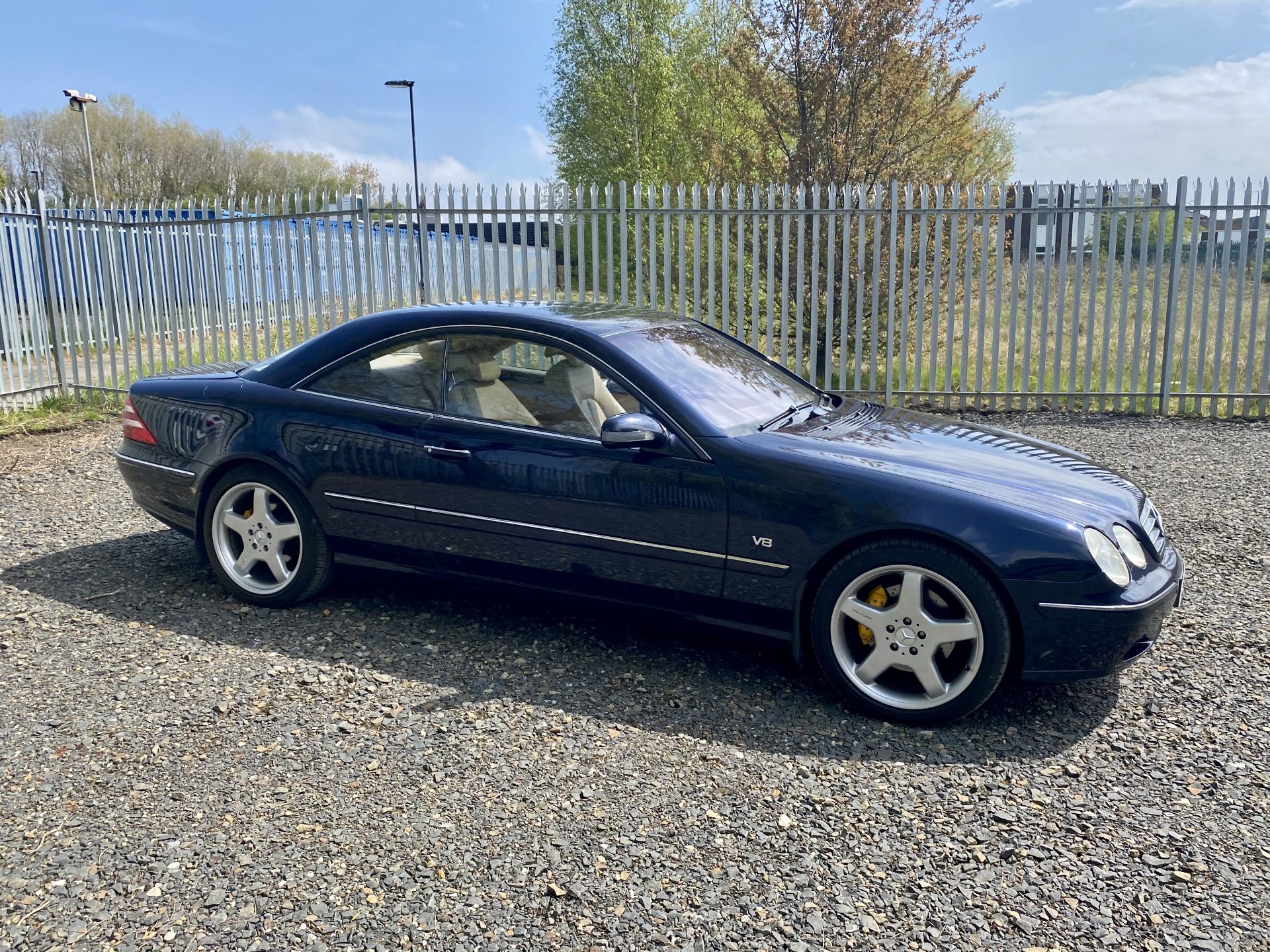 Mercedes CL500 - Image 4 of 43