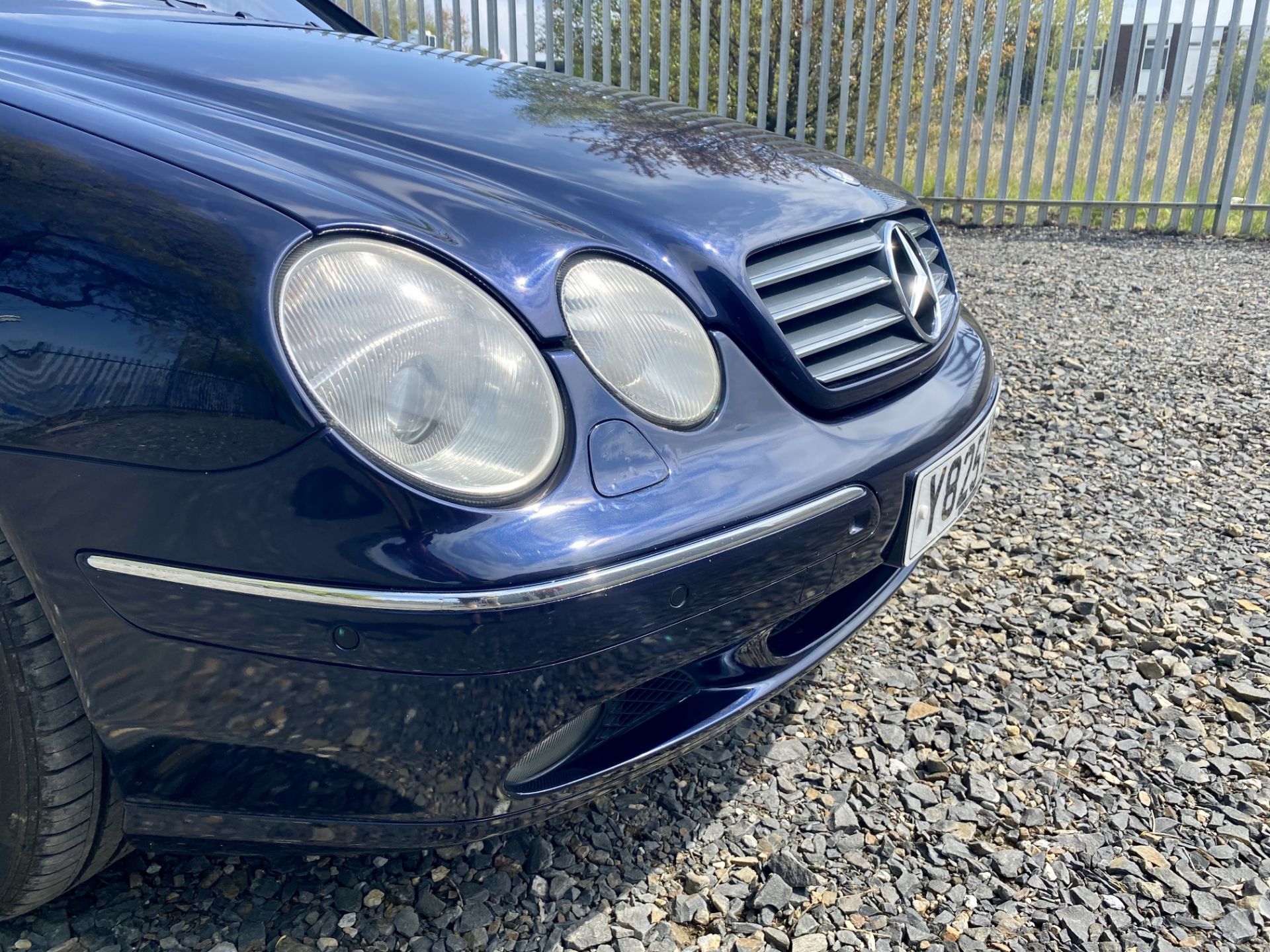 Mercedes CL500 - Image 21 of 43