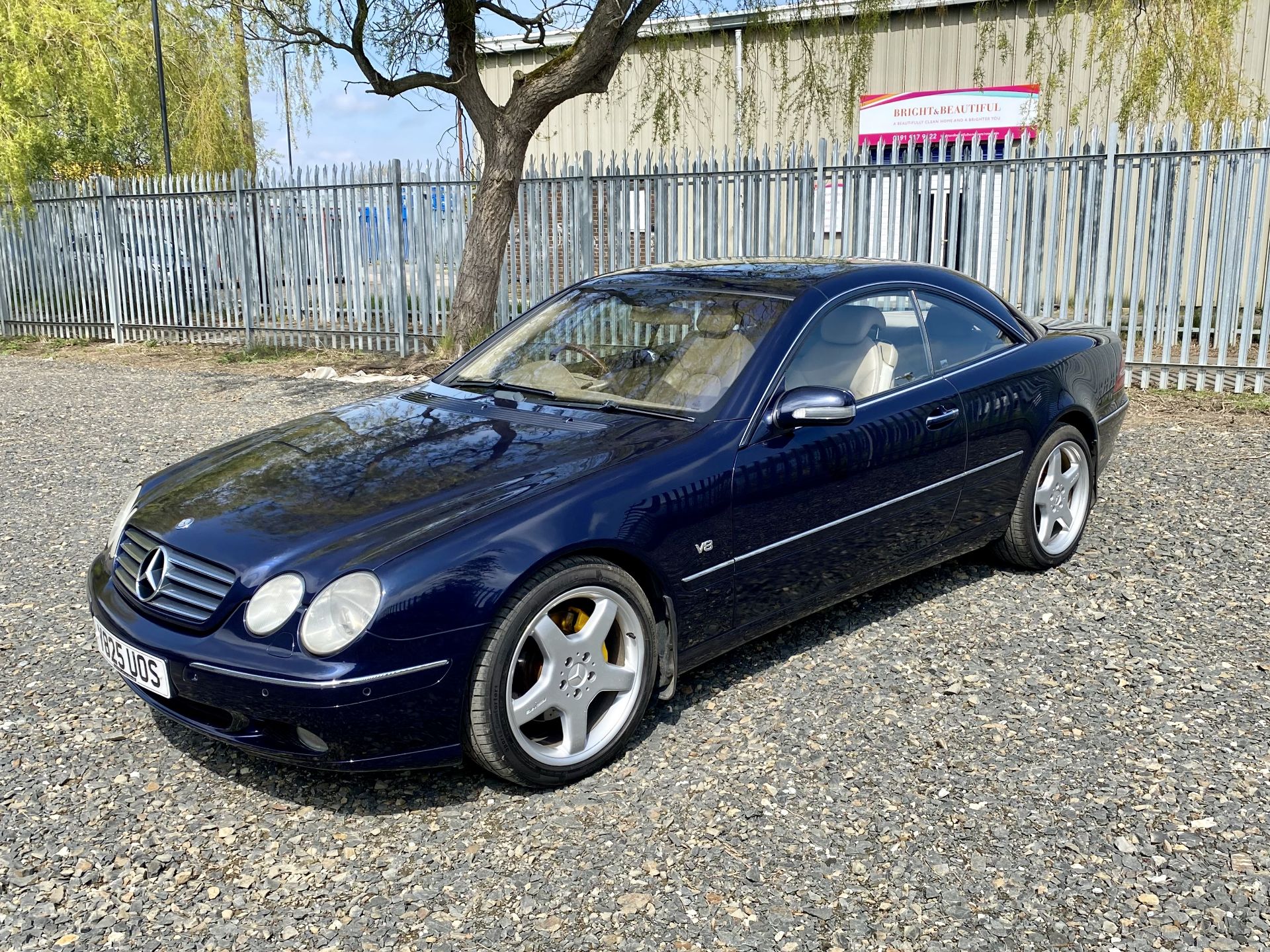 Mercedes CL500 - Image 17 of 43