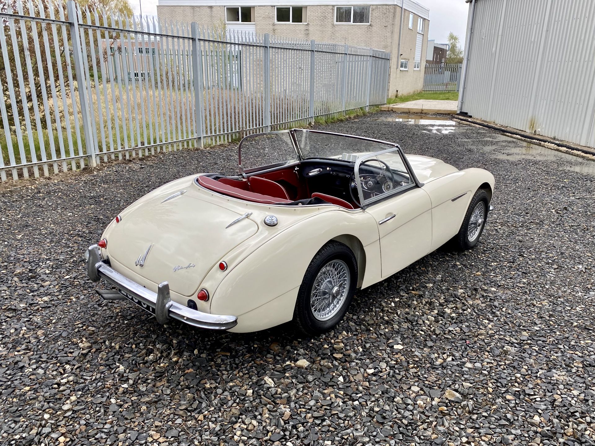 Austin Healey 100-6 - Image 11 of 64