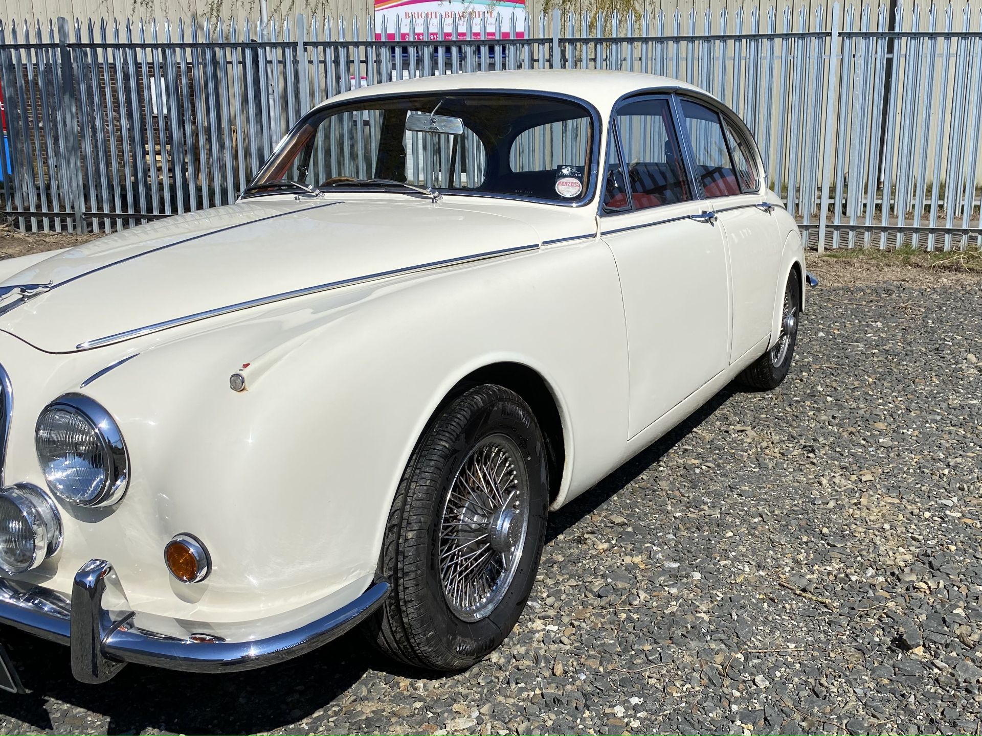 Jaguar MK2 2.4 Saloon - Image 26 of 61