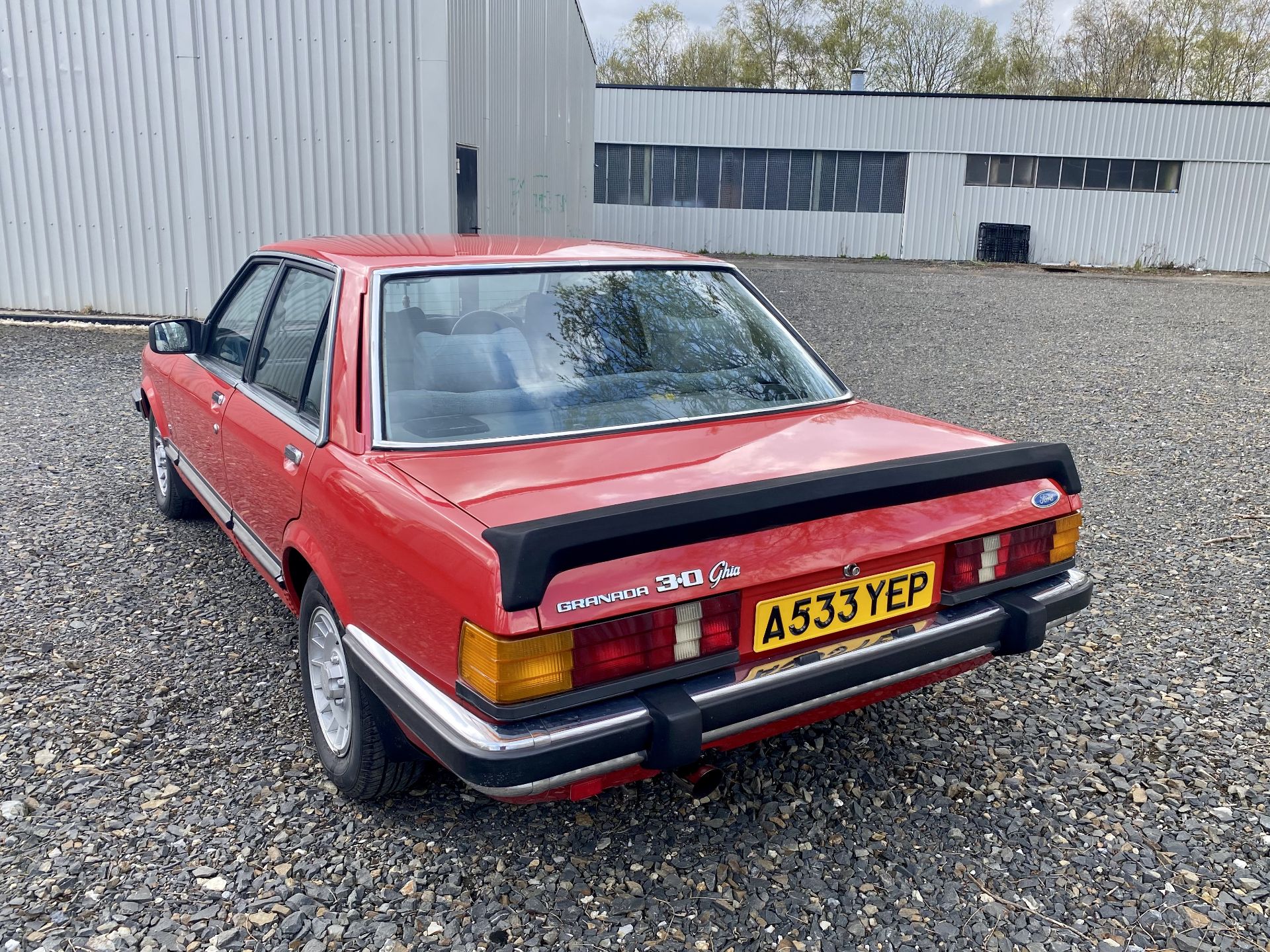 Ford Granada Ghia 3.0 - Image 24 of 51