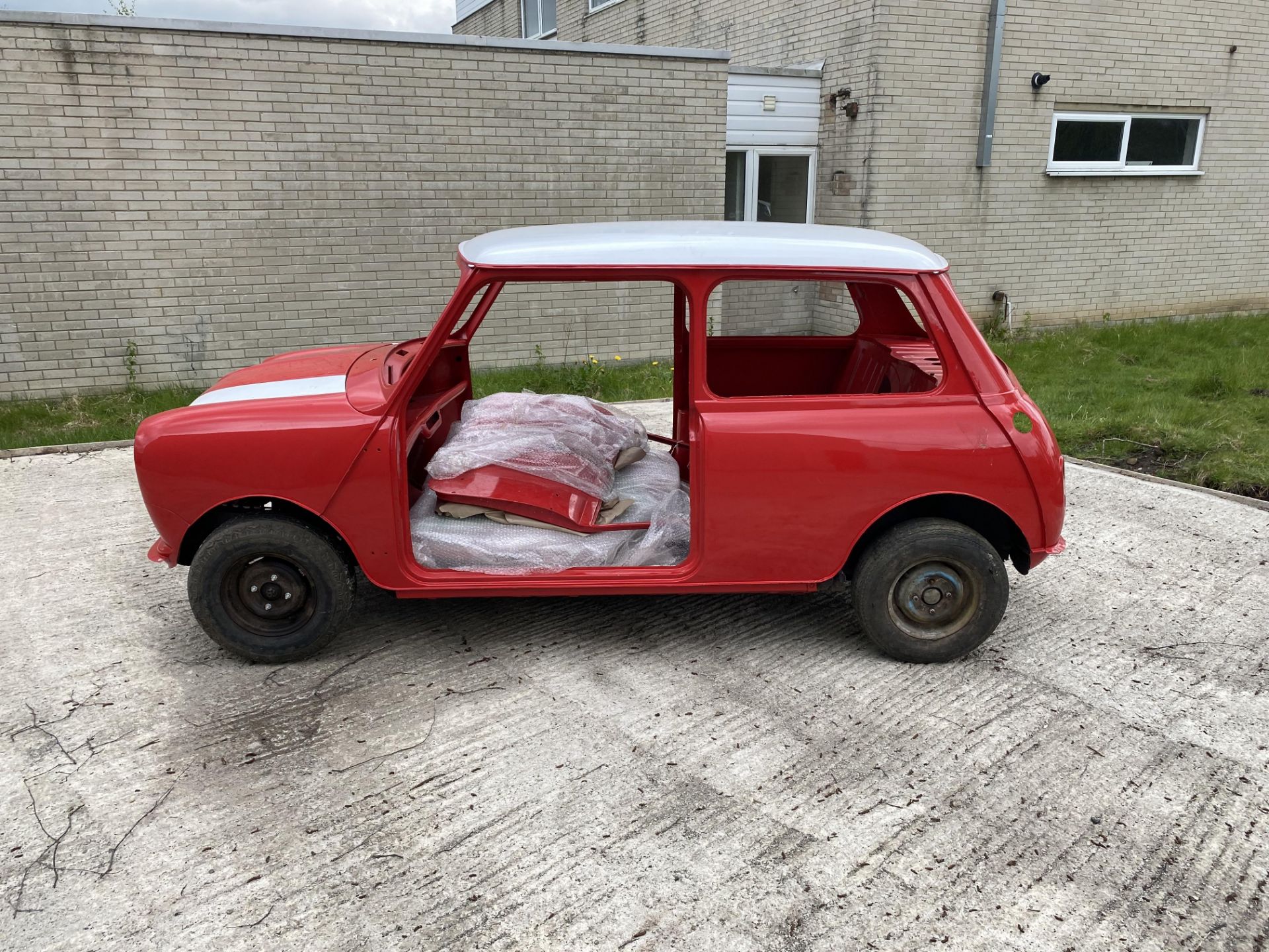 Mini Rolling Shell 1967 - Image 12 of 19