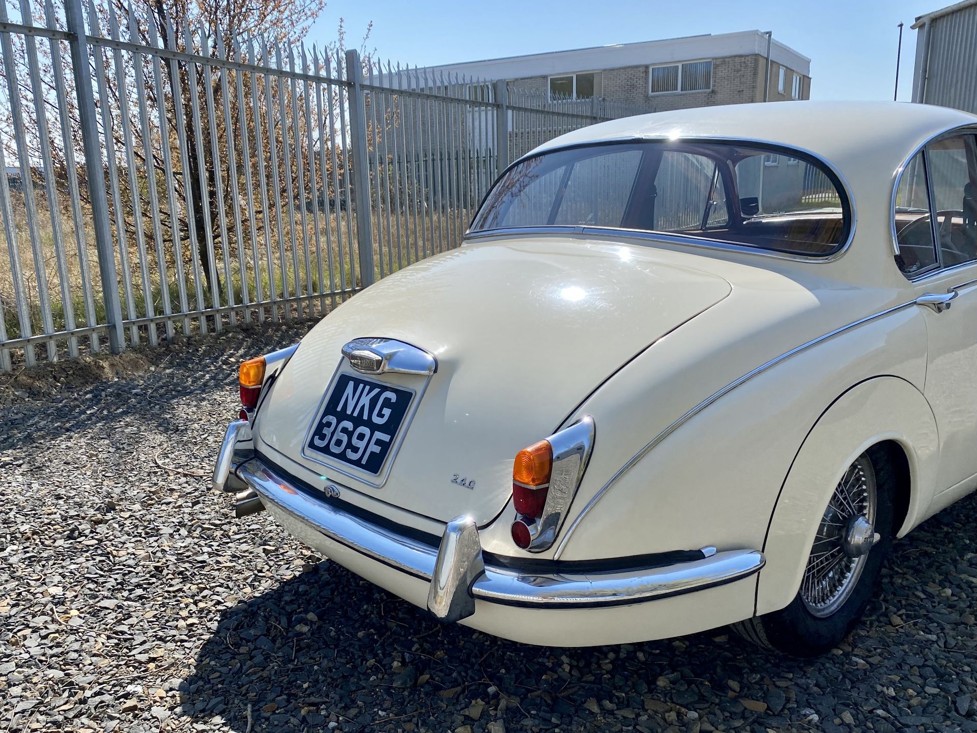 Jaguar MK2 2.4 Saloon - Image 21 of 61