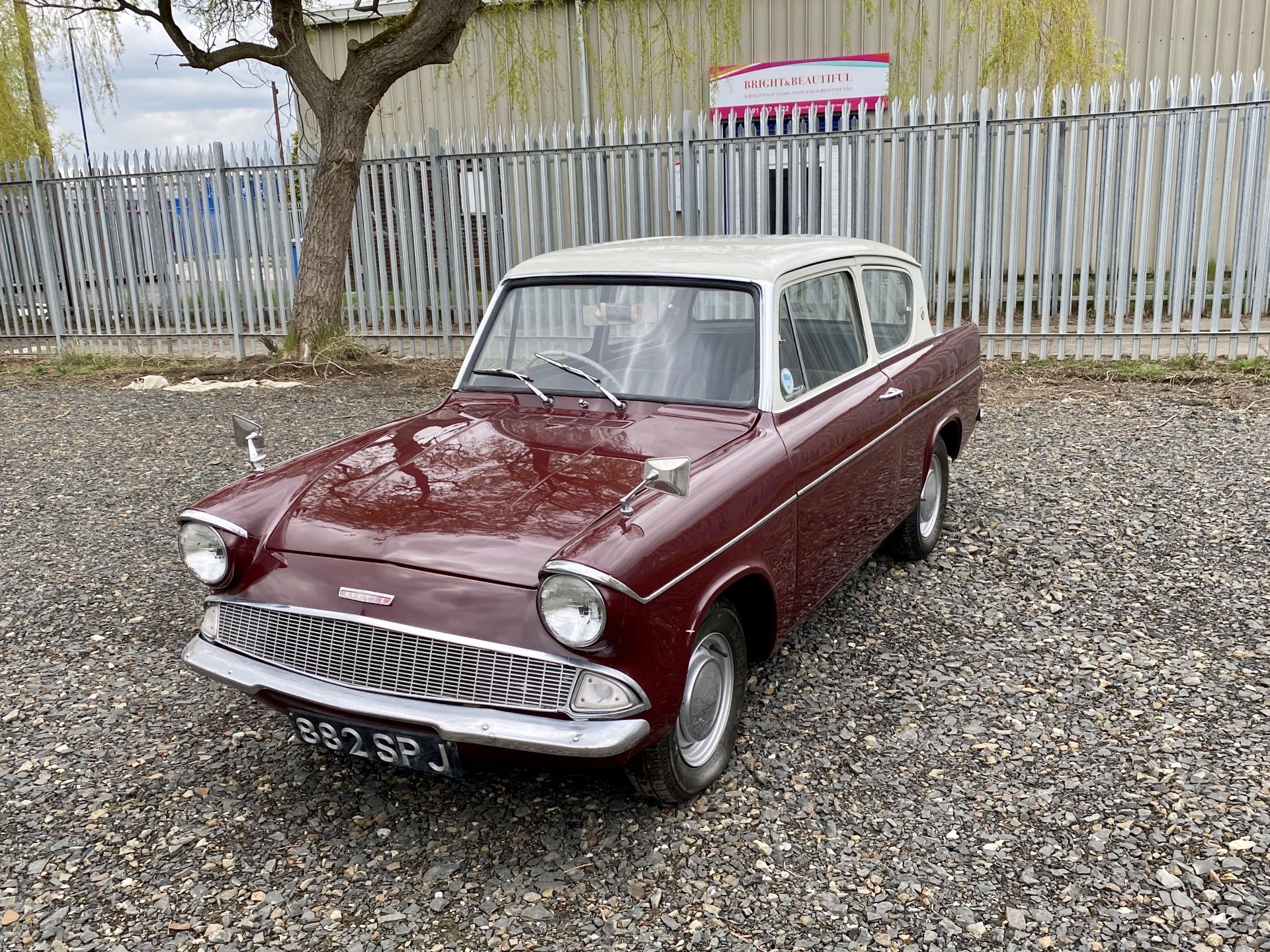 Ford Anglia - Image 17 of 41