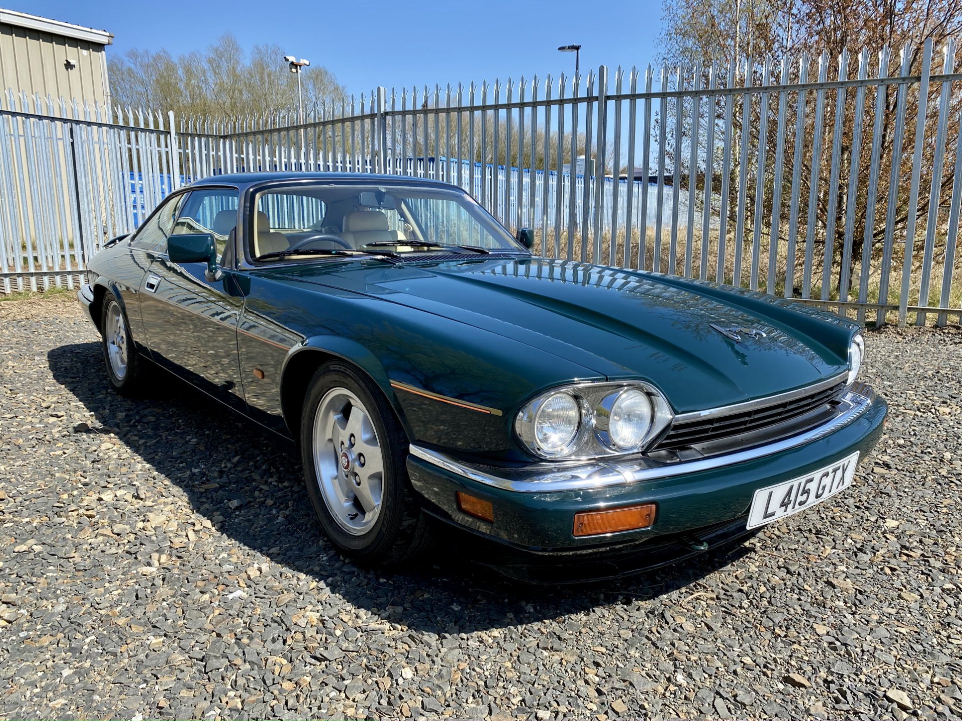 Jaguar XJS 4.0 Coupe - Image 27 of 64