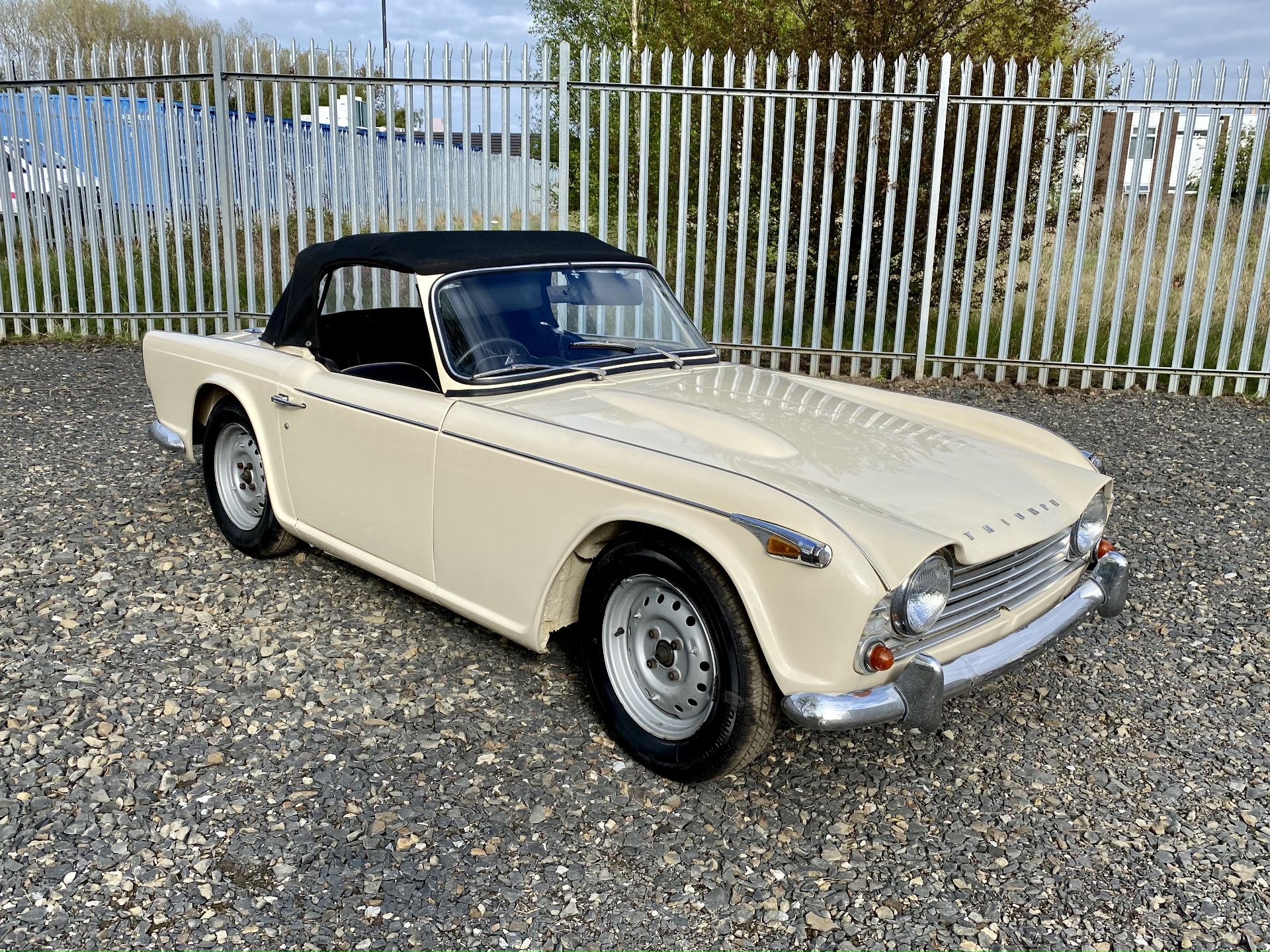 Triumph TR4A - Image 2 of 53