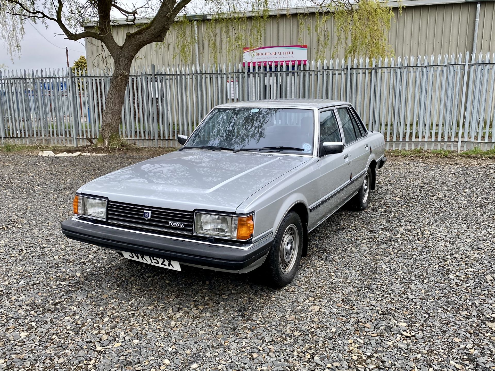 Toyota Cressida GL - Image 13 of 40