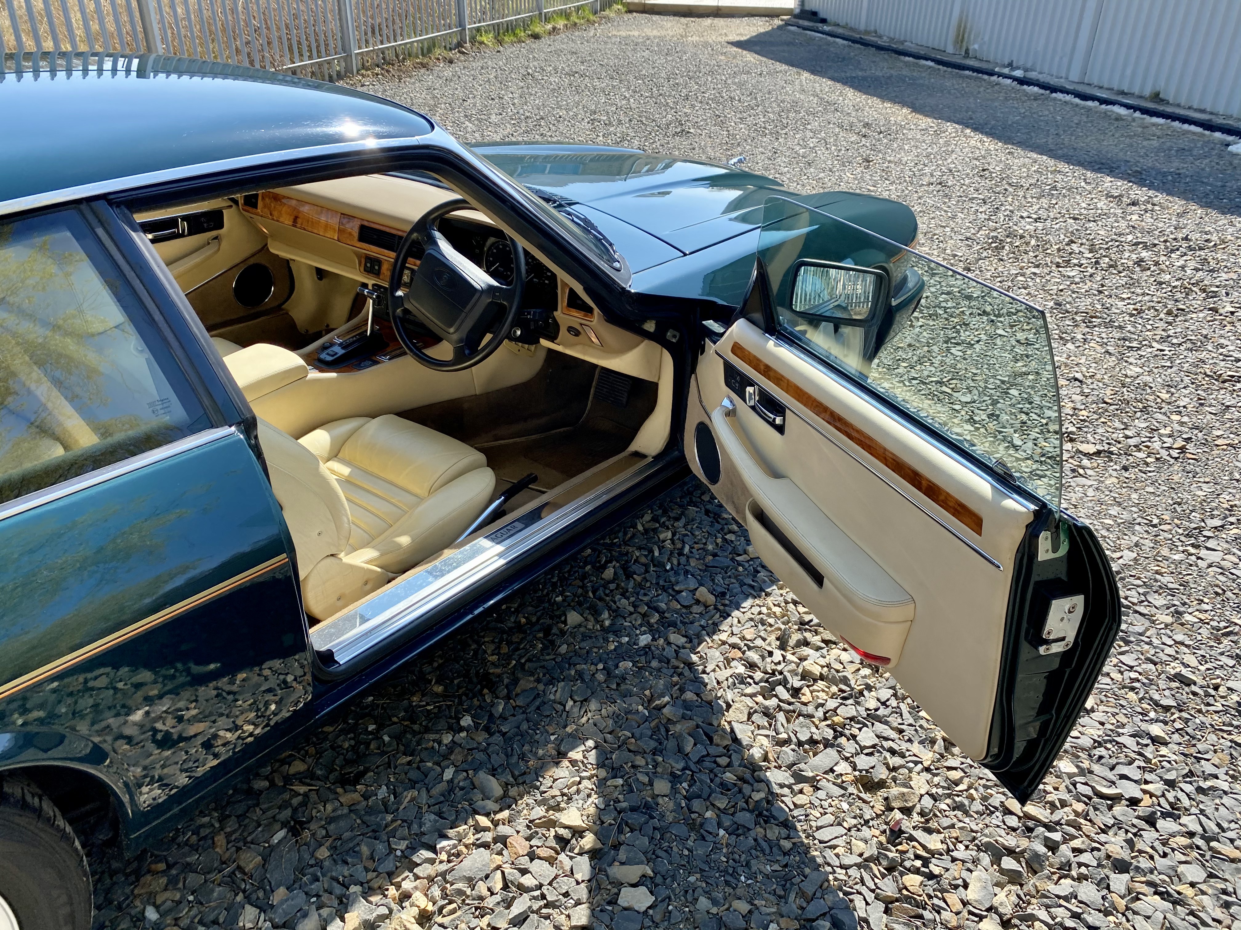 Jaguar XJS 4.0 Coupe - Image 48 of 64