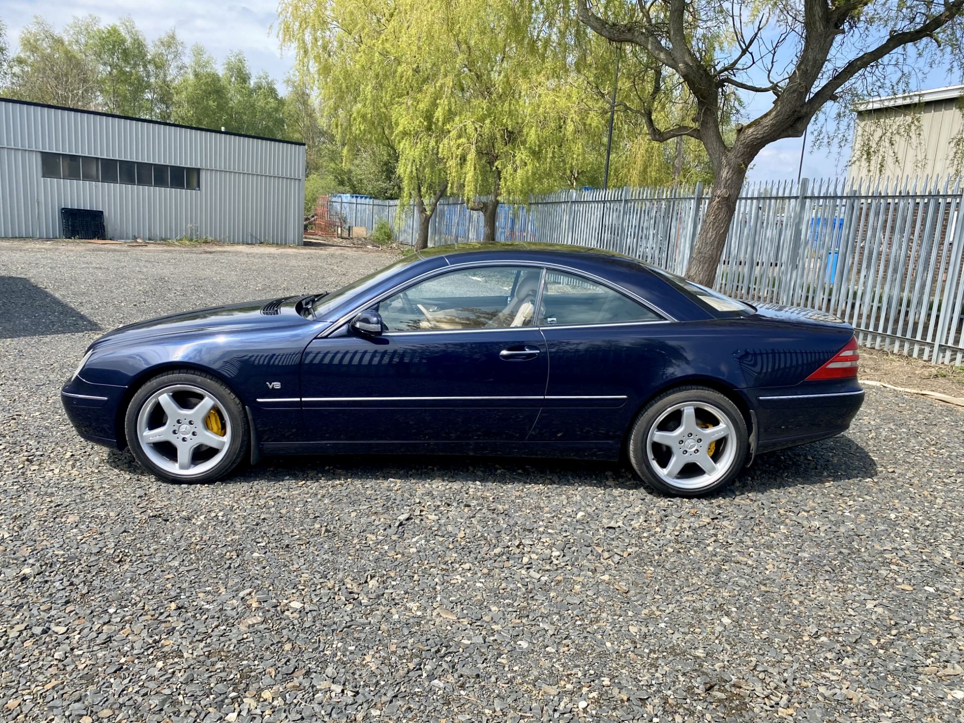 Mercedes CL500 - Image 15 of 43