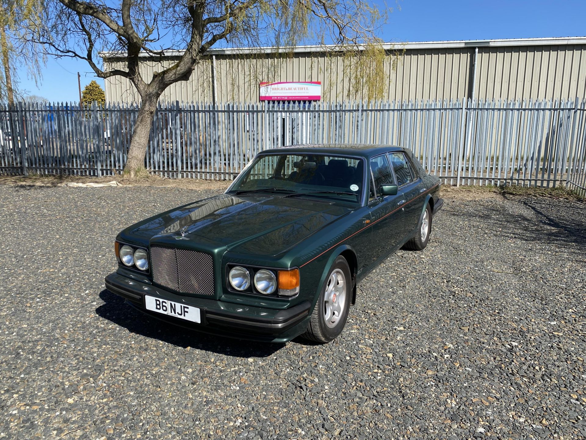 Bentley Turbo R - Image 5 of 57