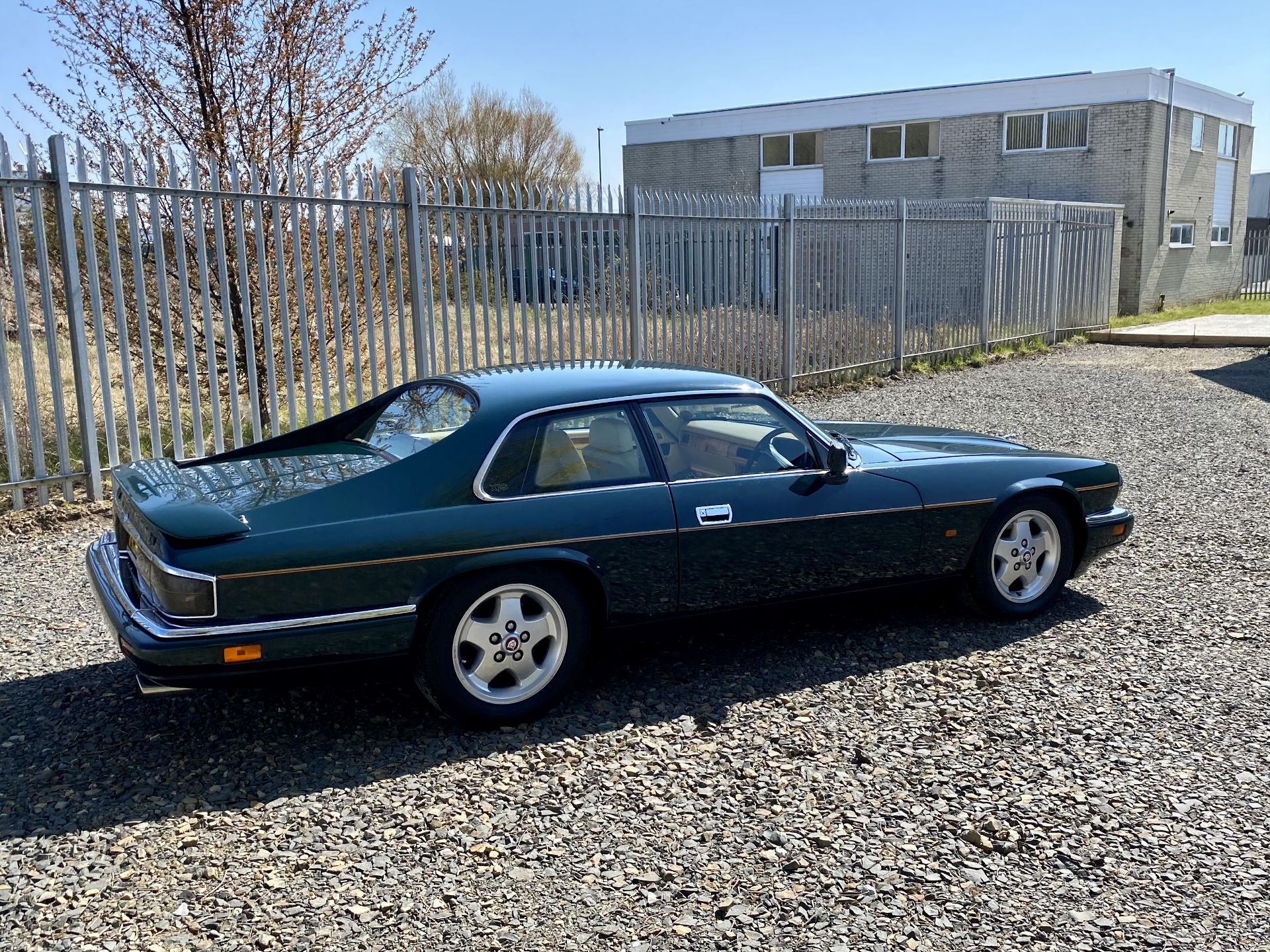 Jaguar XJS 4.0 Coupe - Image 5 of 64