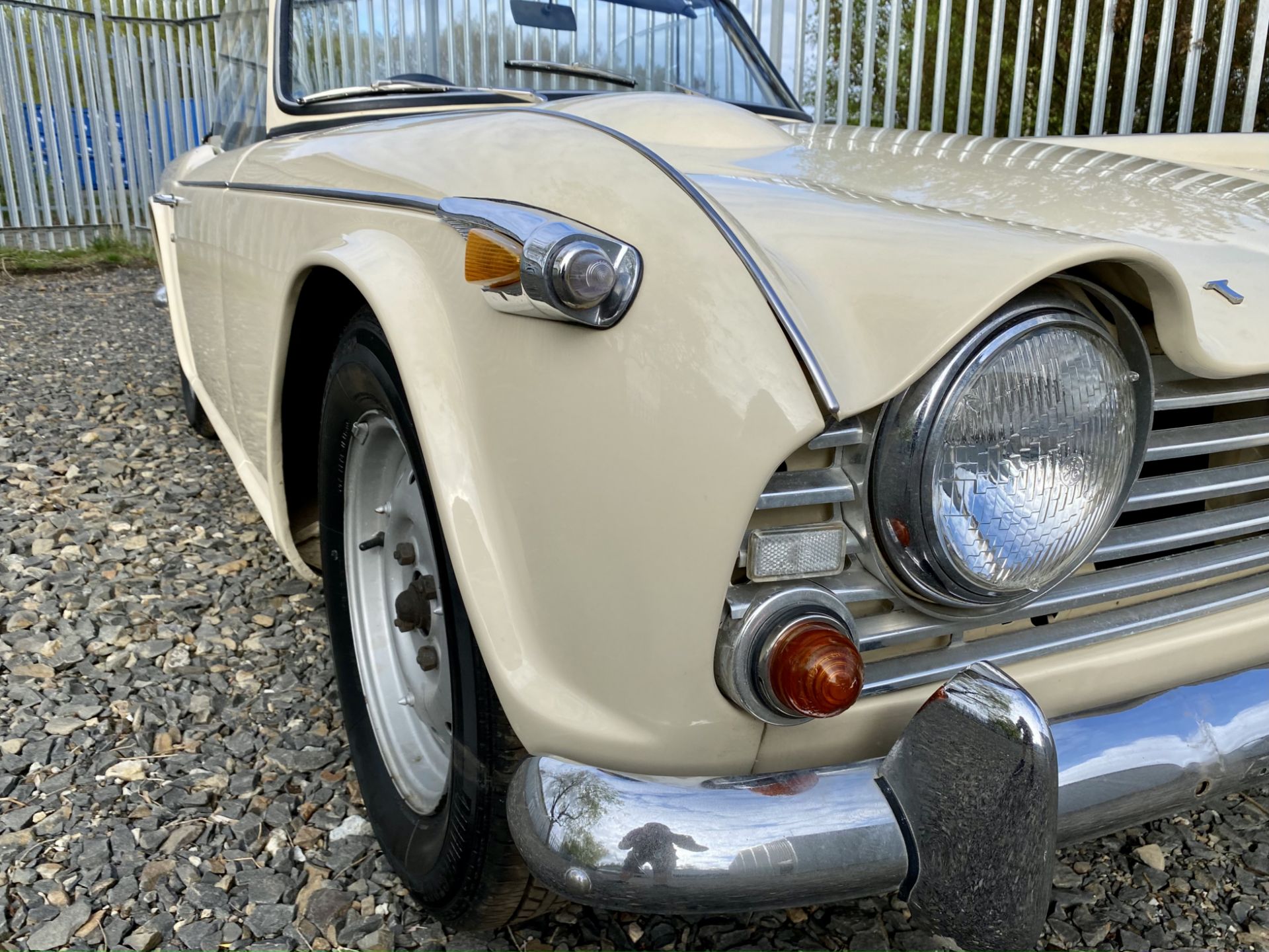 Triumph TR4A - Image 30 of 53